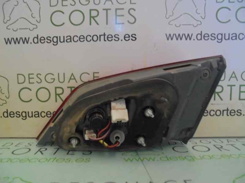 HYUNDAI i40 VF (1 generation) (2011-2020) Far stânga spate 924033Z300 25101327