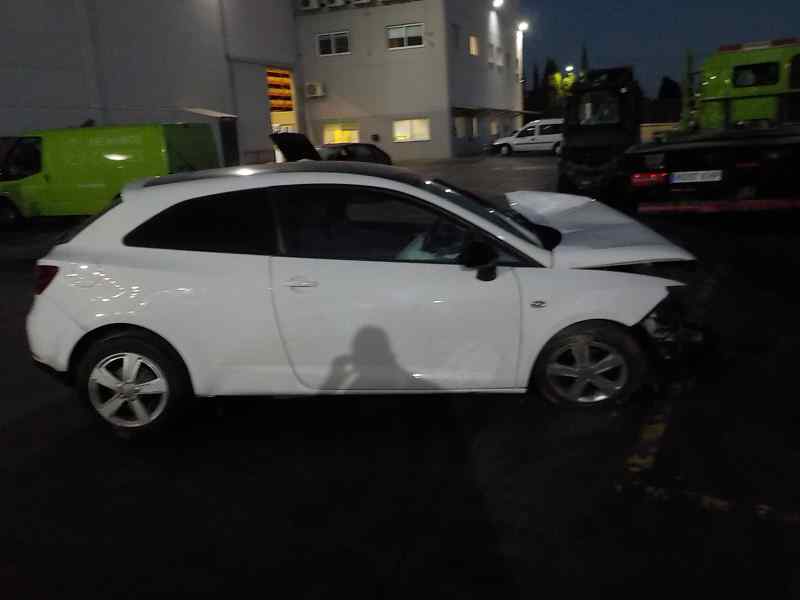 SEAT Ibiza 4 generation (2008-2017) Priekšējo labo durvju slēdzene 5N1837016C 18564686