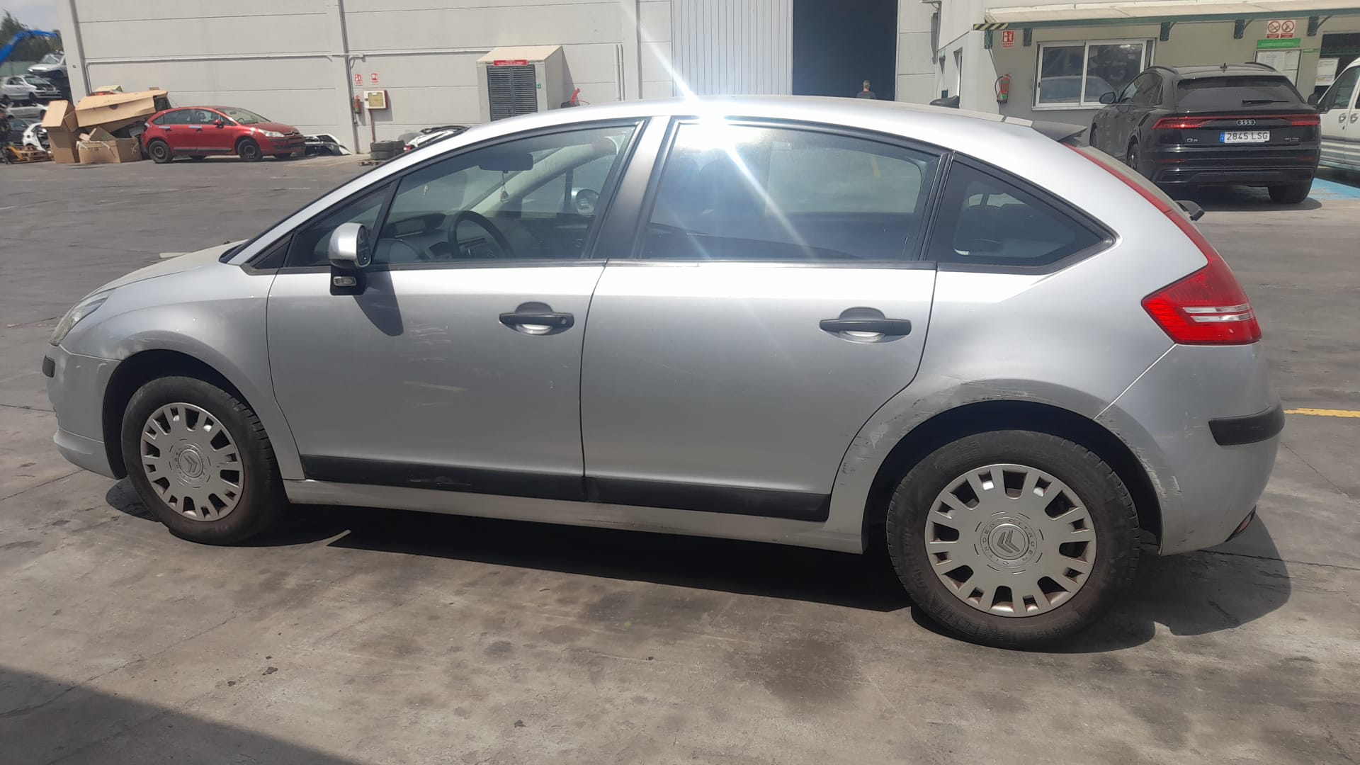 CITROËN C4 1 generation (2004-2011) Galinis dešinys žibintas 6351T8 18553628