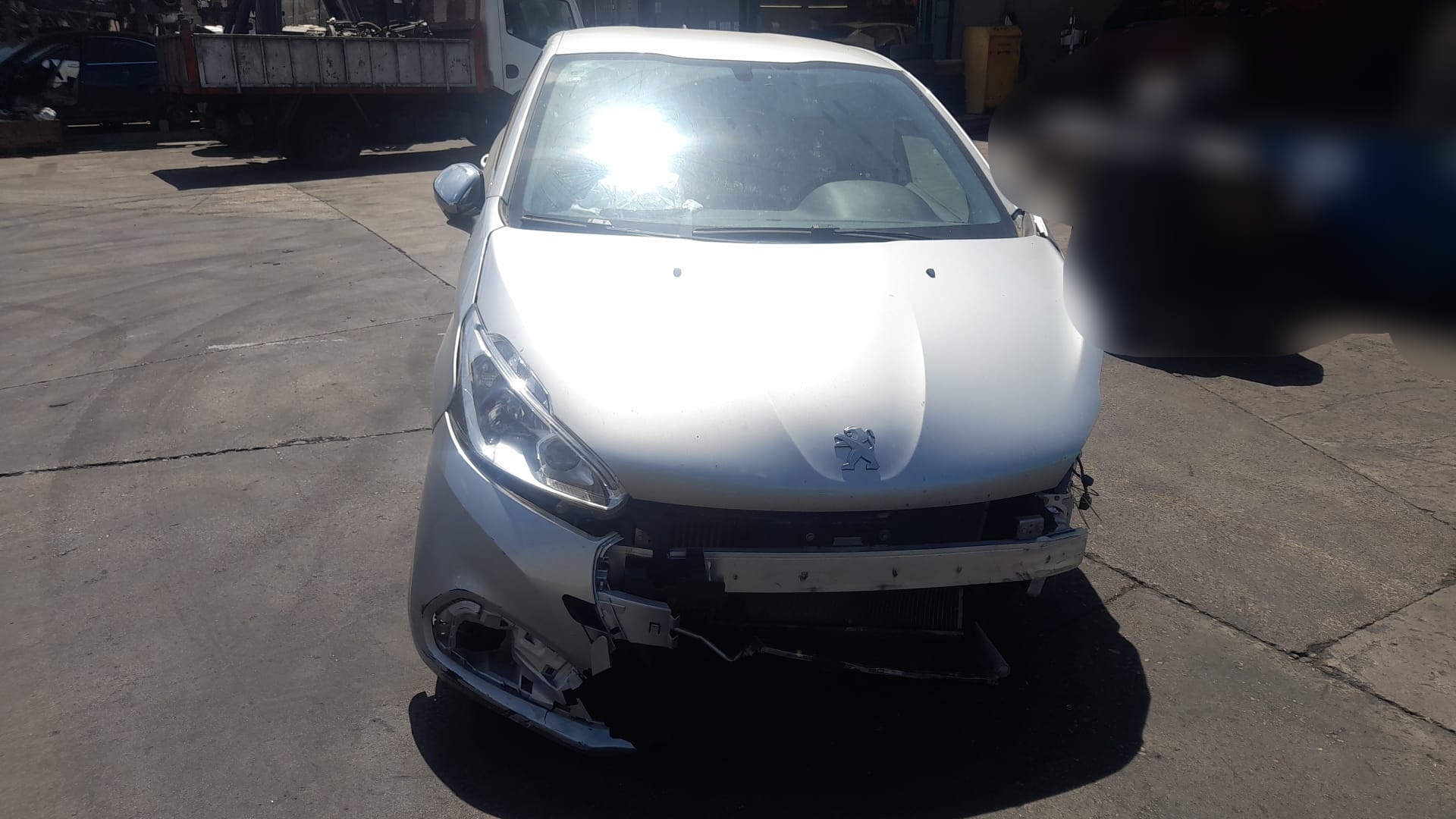 PEUGEOT 208 Peugeot 208 (2012-2015) Крышка бензобака 9815712580 25083188