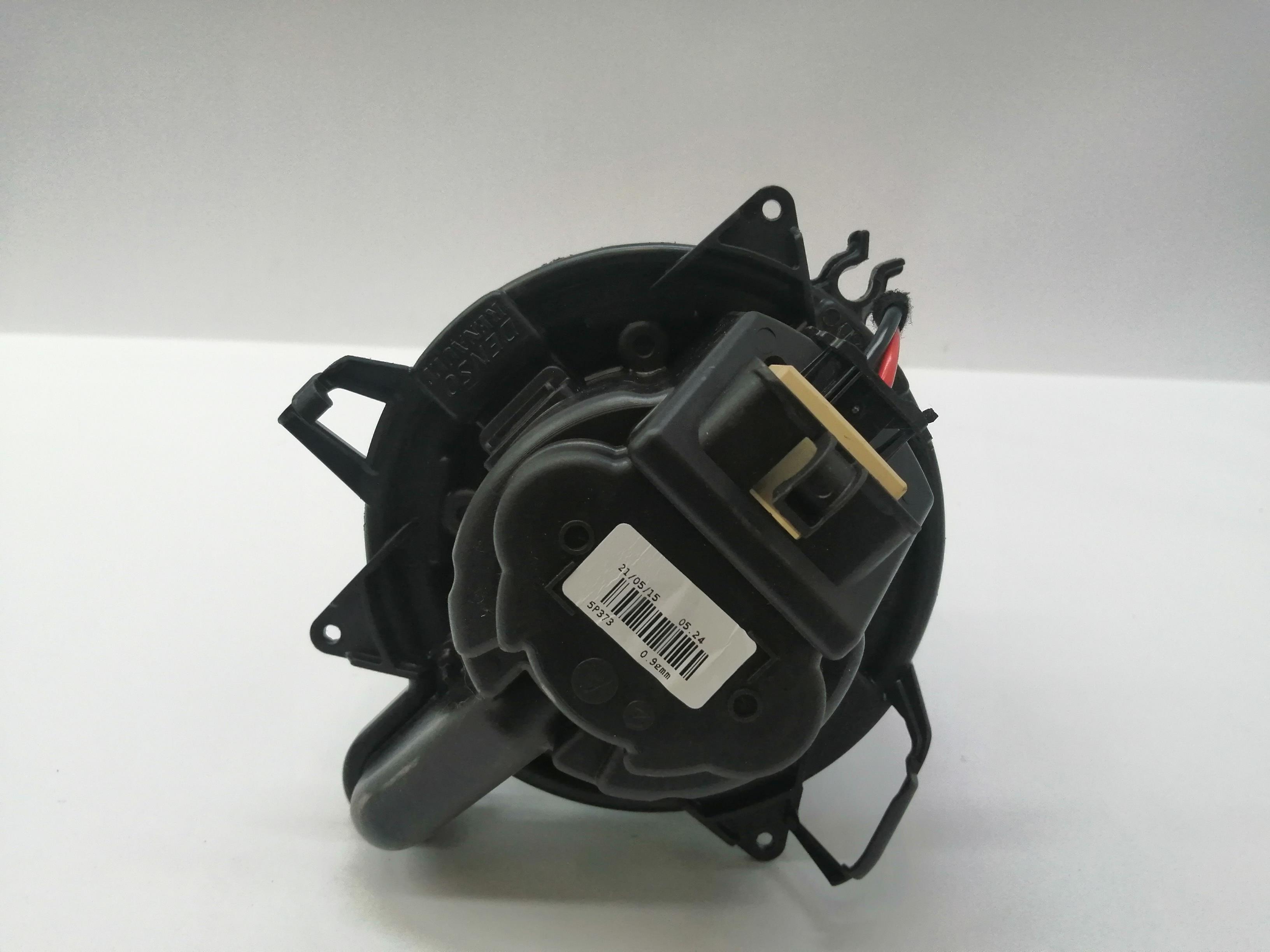 RENAULT Captur 1 generation (2013-2019) Ventilateur de chauffage 272101005R 24021785