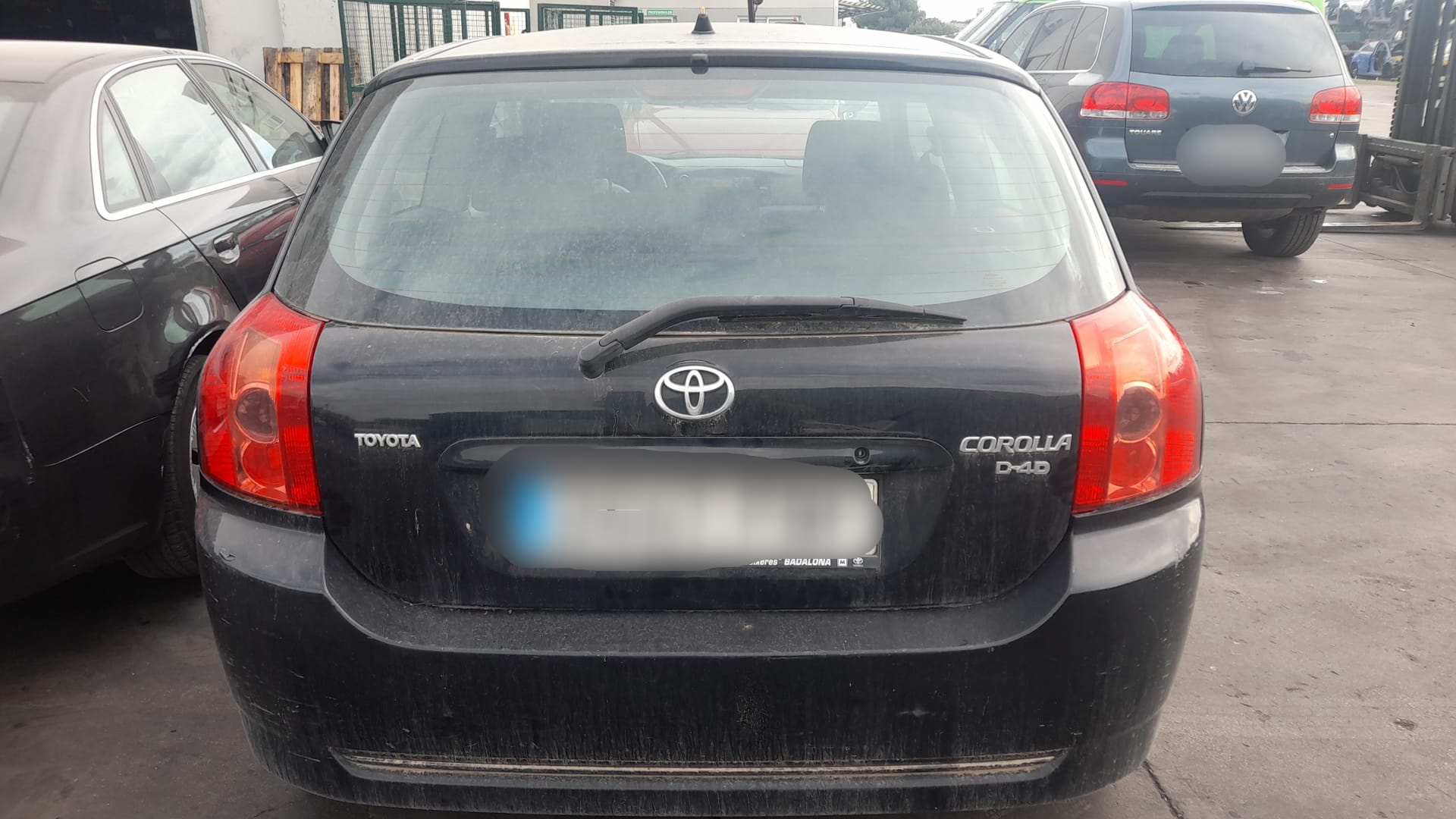 TOYOTA Corolla E120 (2000-2008) Oikean etuoven ikkunansäädin 6981002130 18609295