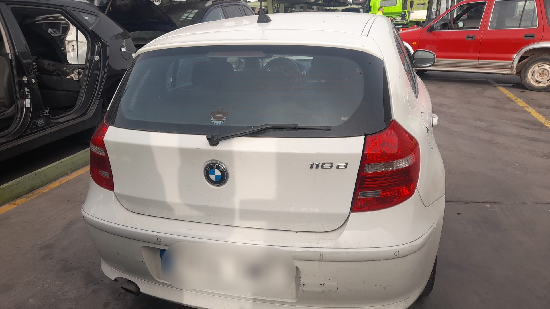 BMW 1 Series E81/E82/E87/E88 (2004-2013) Galinių kairių durų stiklo pakelėjas 51357138467 25190697
