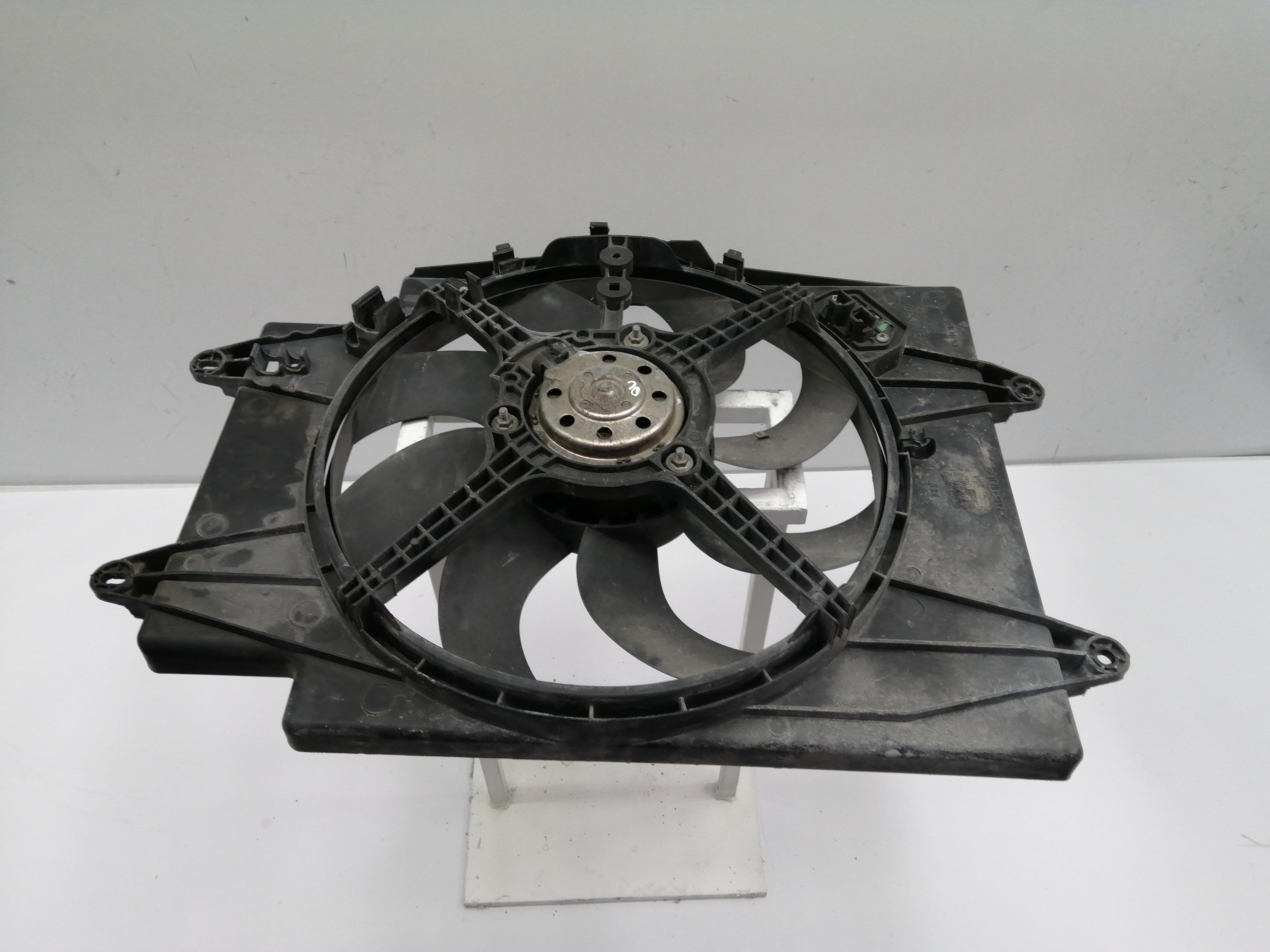 ALFA ROMEO 147 2 generation (2004-2010) Diffuser Fan 60692703, 836000100 24019533