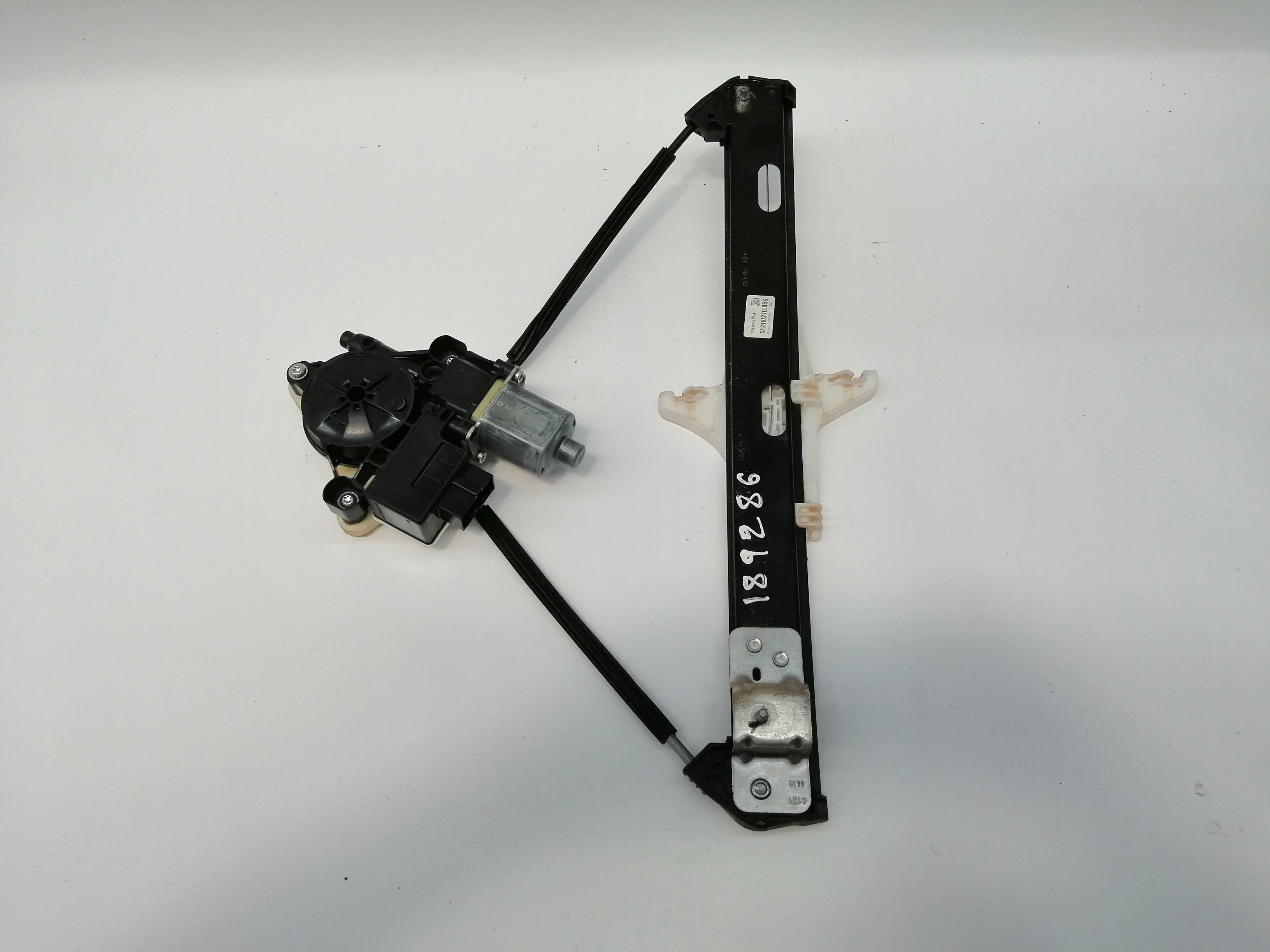 SEAT Arona 1 generation (2017-2024) Rear Right Door Window Regulator 6F0839462B 25685908