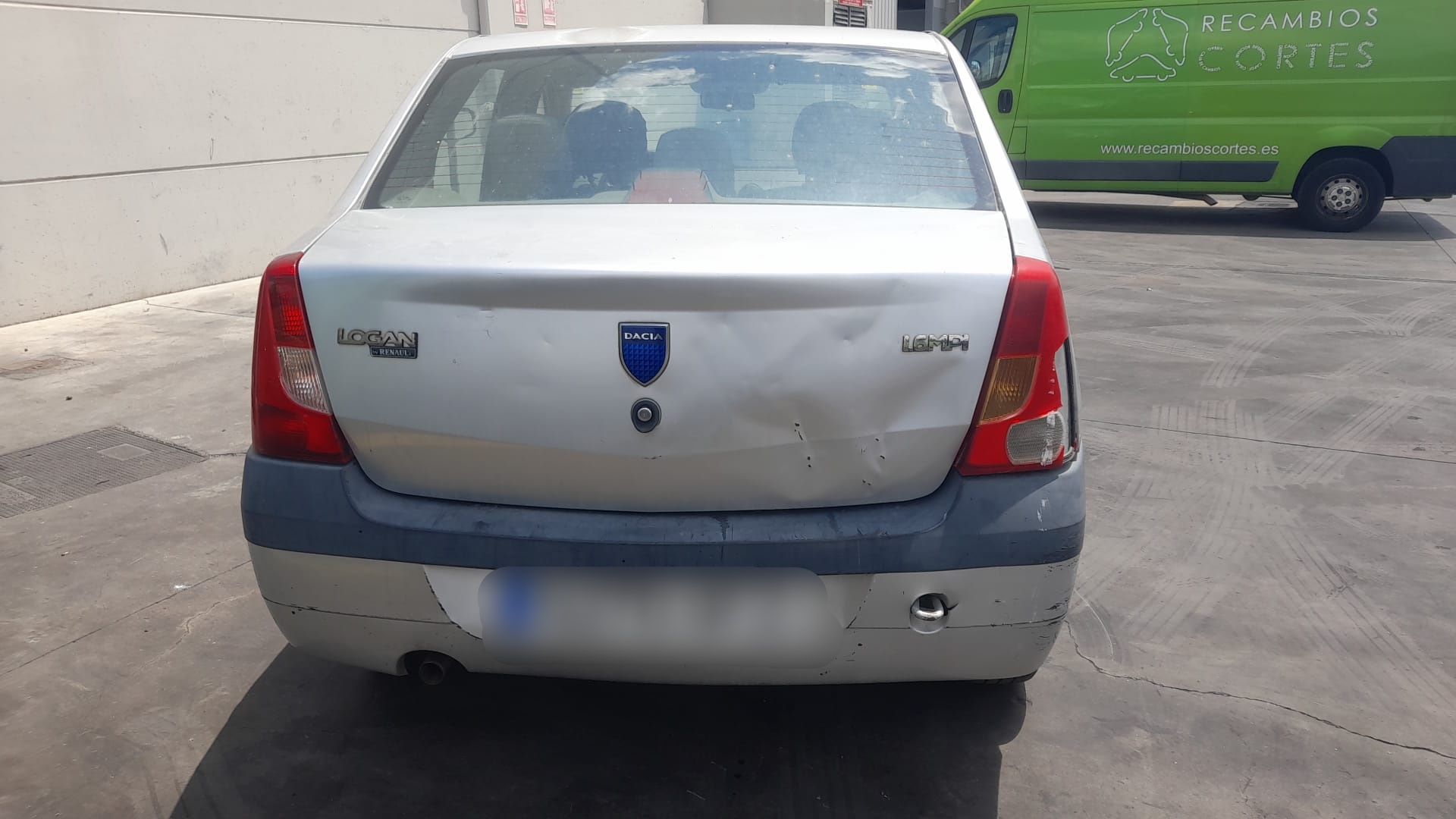 MAZDA Logan 1 generation (2004-2012) Помпа за климатик 926000097R 20142112