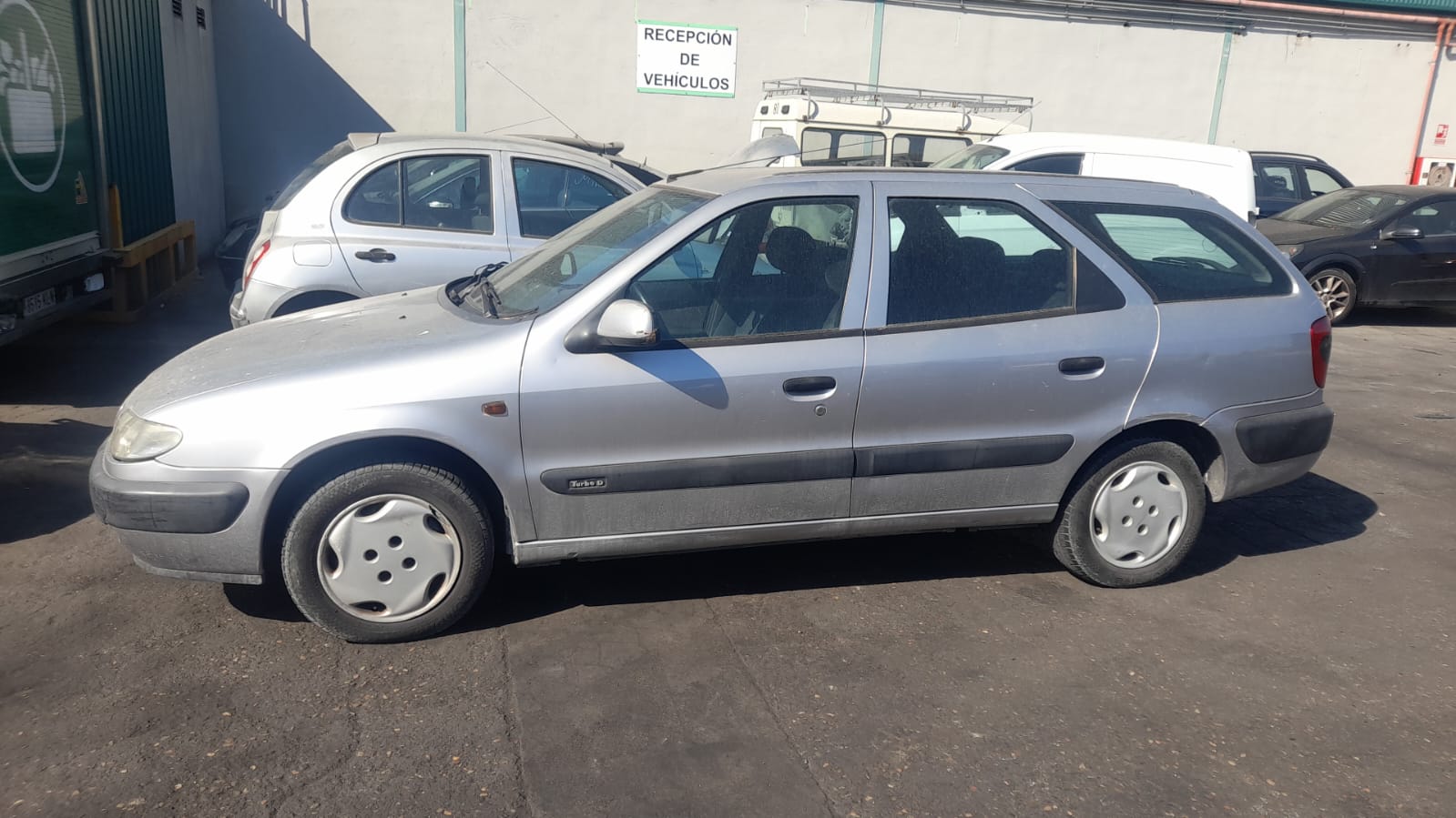 PEUGEOT Xsara 1 generation (1997-2004) Крыло переднее левое 7840H6 25083180