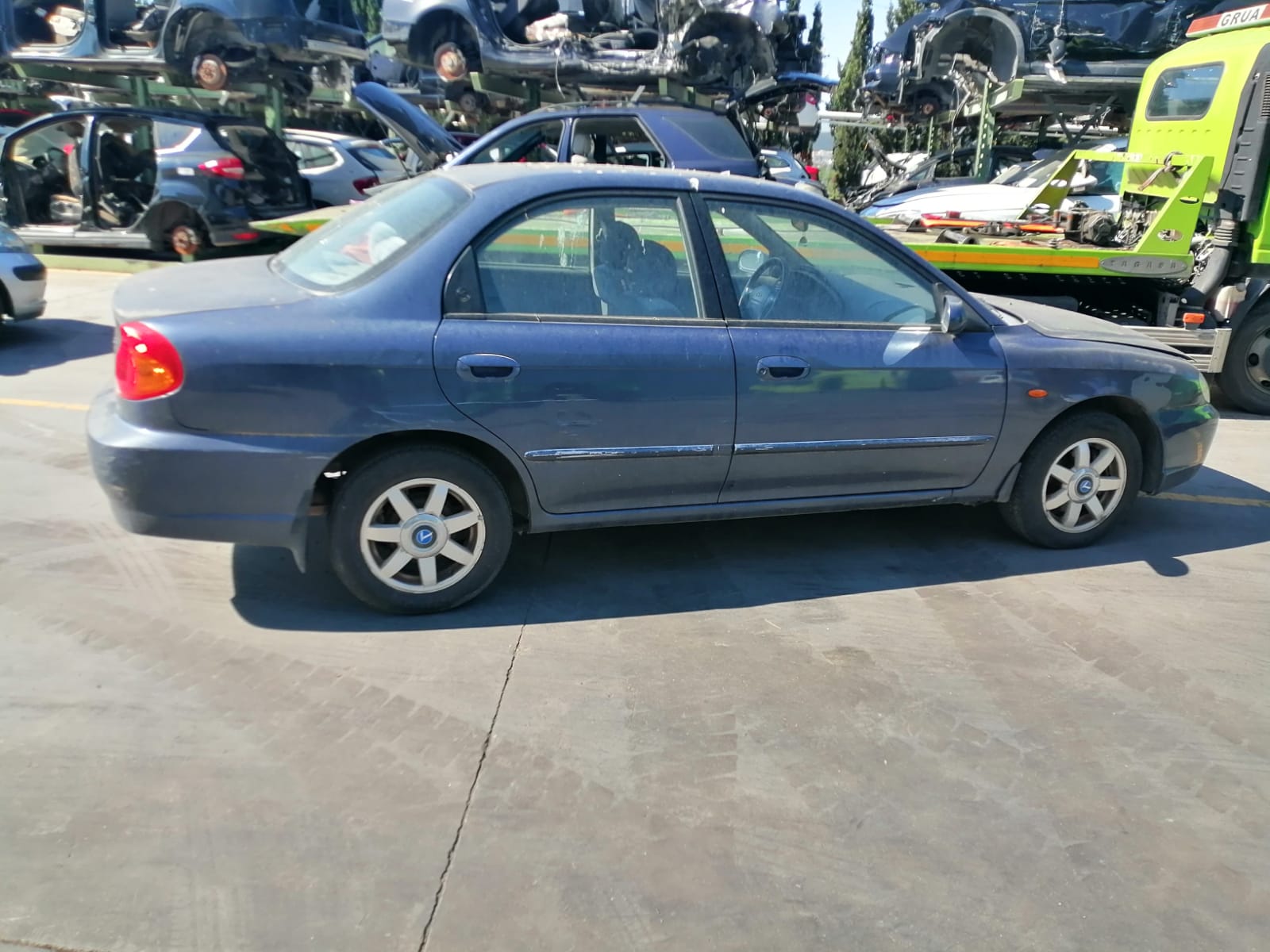 KIA Sephia 1 generation (1992-1998) Задна дясна задна лампа 0K2NC51150A 25112371