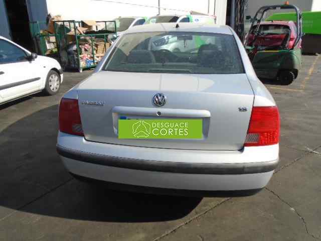 VOLKSWAGEN Passat B5 (1996-2005) Рулевой механизм 3B0419502D 27510514