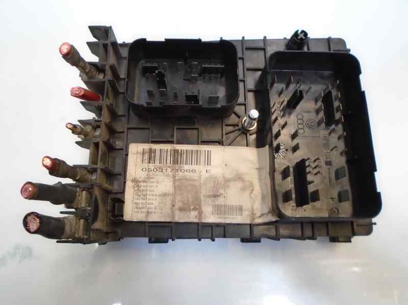 VOLKSWAGEN Caddy 3 generation (2004-2015) Fuse Box 1K0937124K 18464511