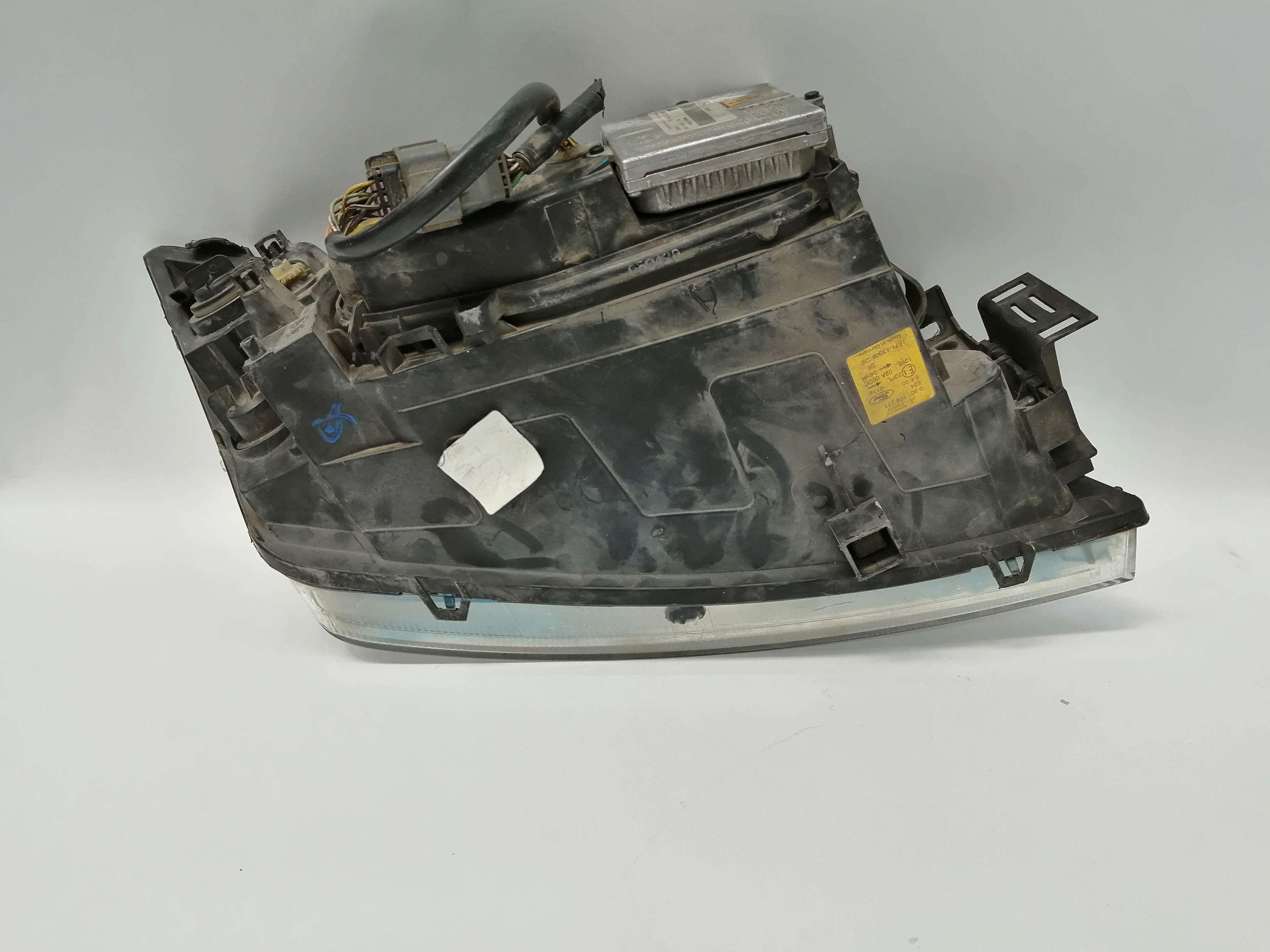 FORD Mondeo 3 generation (2000-2007) Front Left Headlight 0301174271, 1307329064 24298750