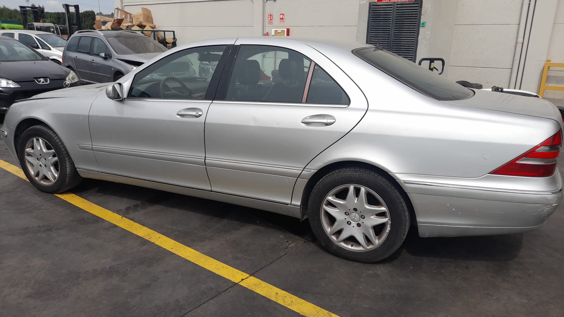 MERCEDES-BENZ S-Class W220 (1998-2005) Топливная рейка A6130700095,0445216004 18657657