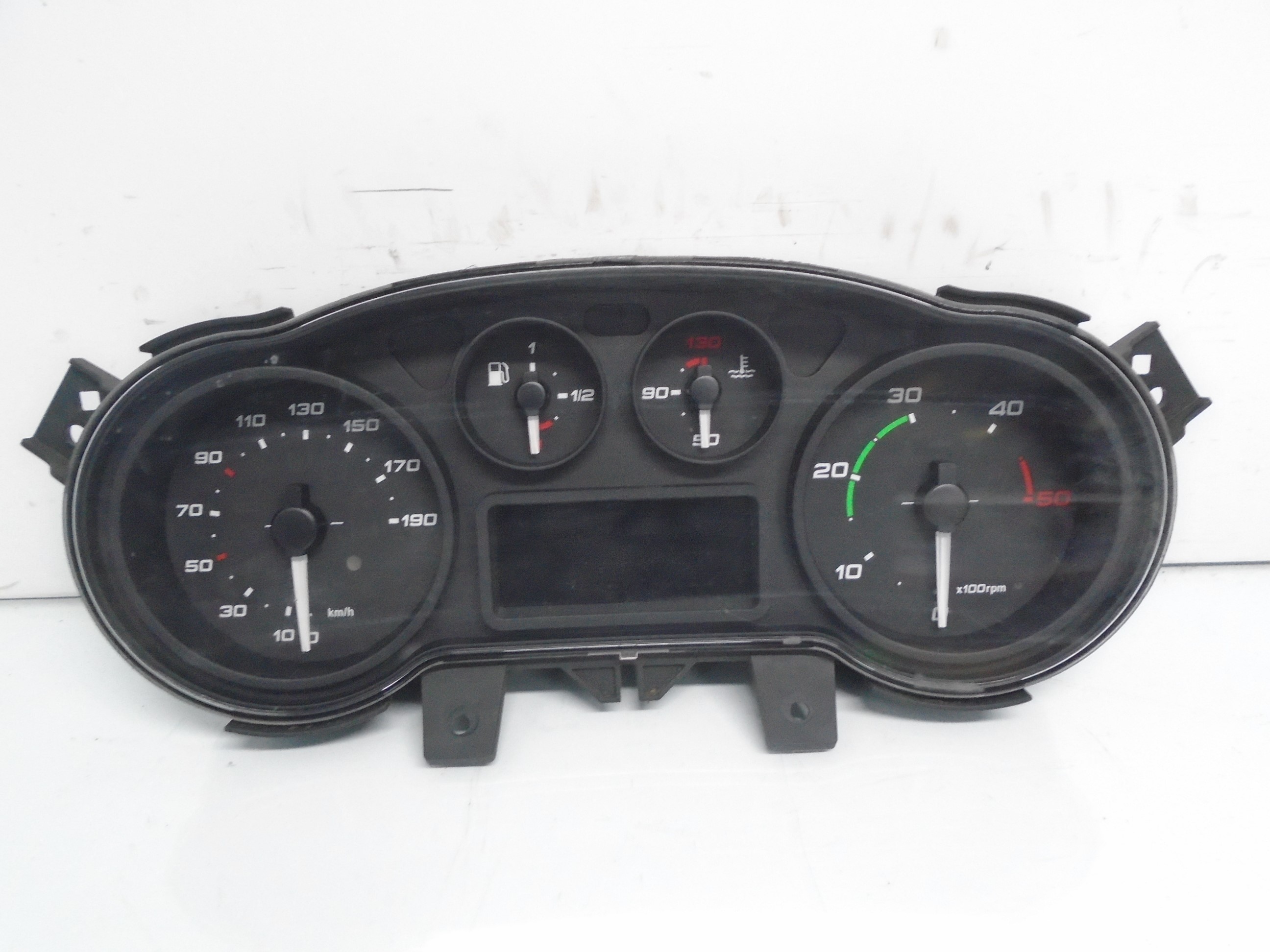 IVECO Daily 6 generation (2014-2019) Speedometer A2C84155001 25112273