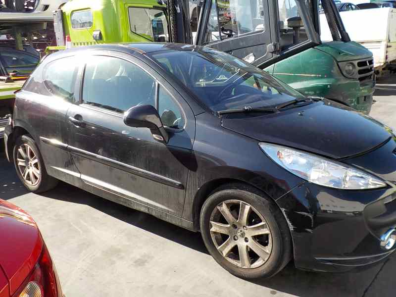 PEUGEOT 207 1 generation (2006-2009) Priekinė dešinė stebulė 364790 18405165