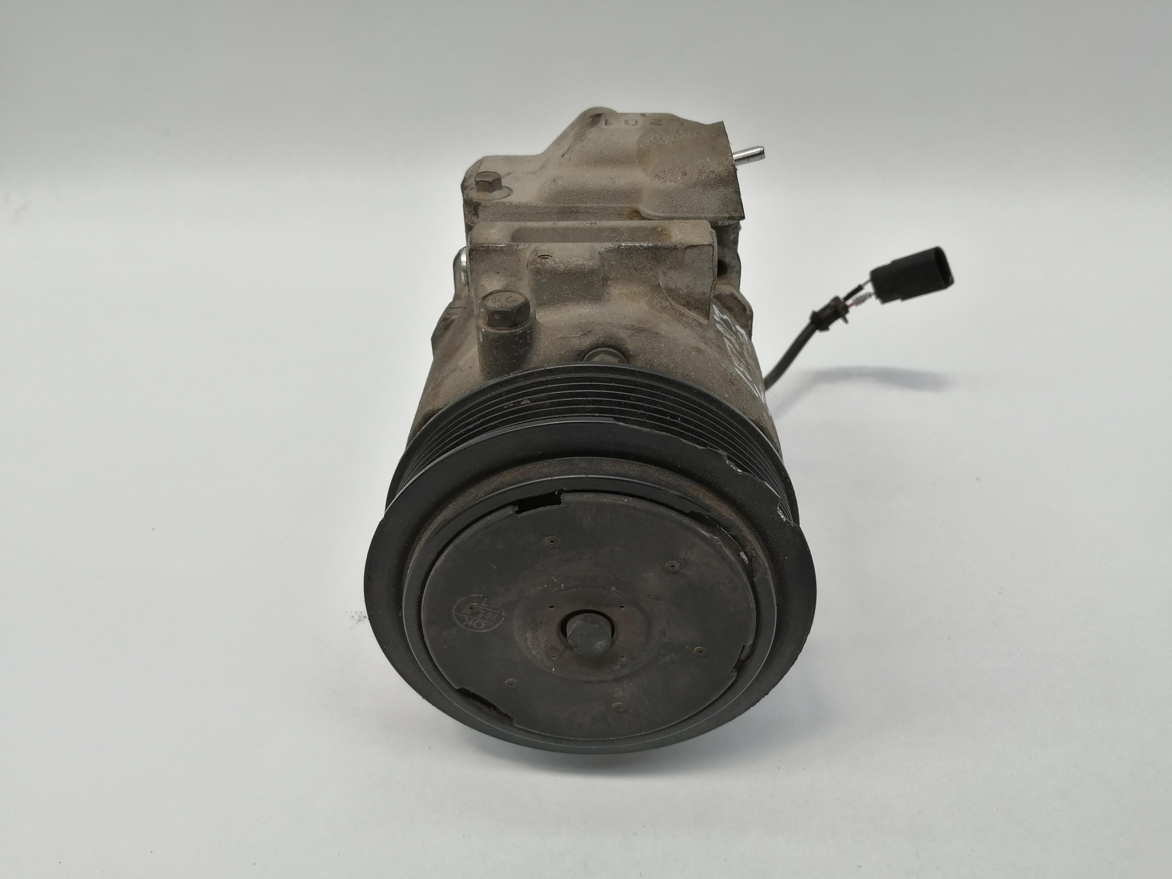 SEAT Ibiza 4 generation (2008-2017) Air Condition Pump 6Q0820808F 24769261