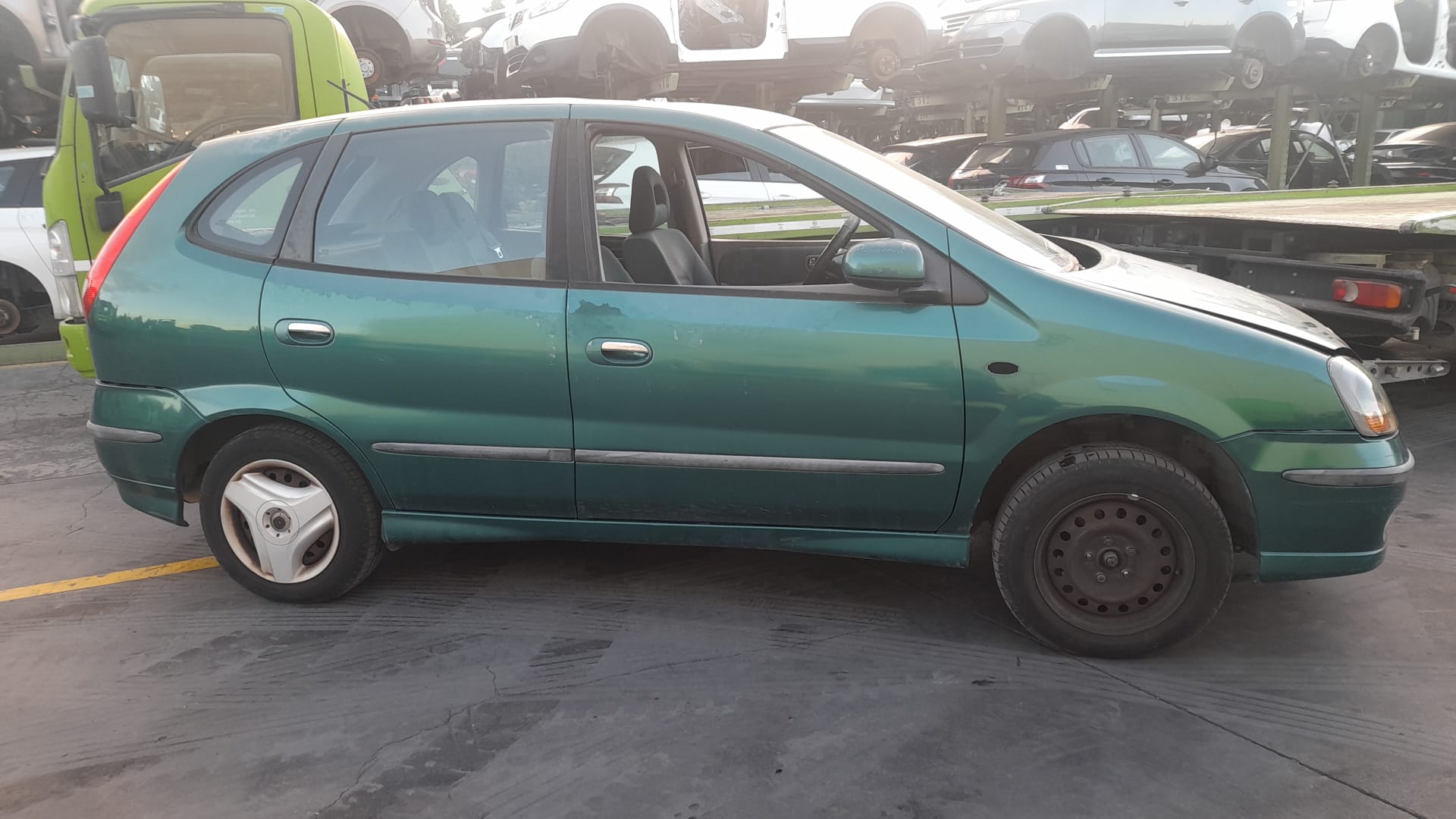 NISSAN Almera Tino 1 generation  (2000-2006) Jobb első sárvédő 63100AX630 18585057