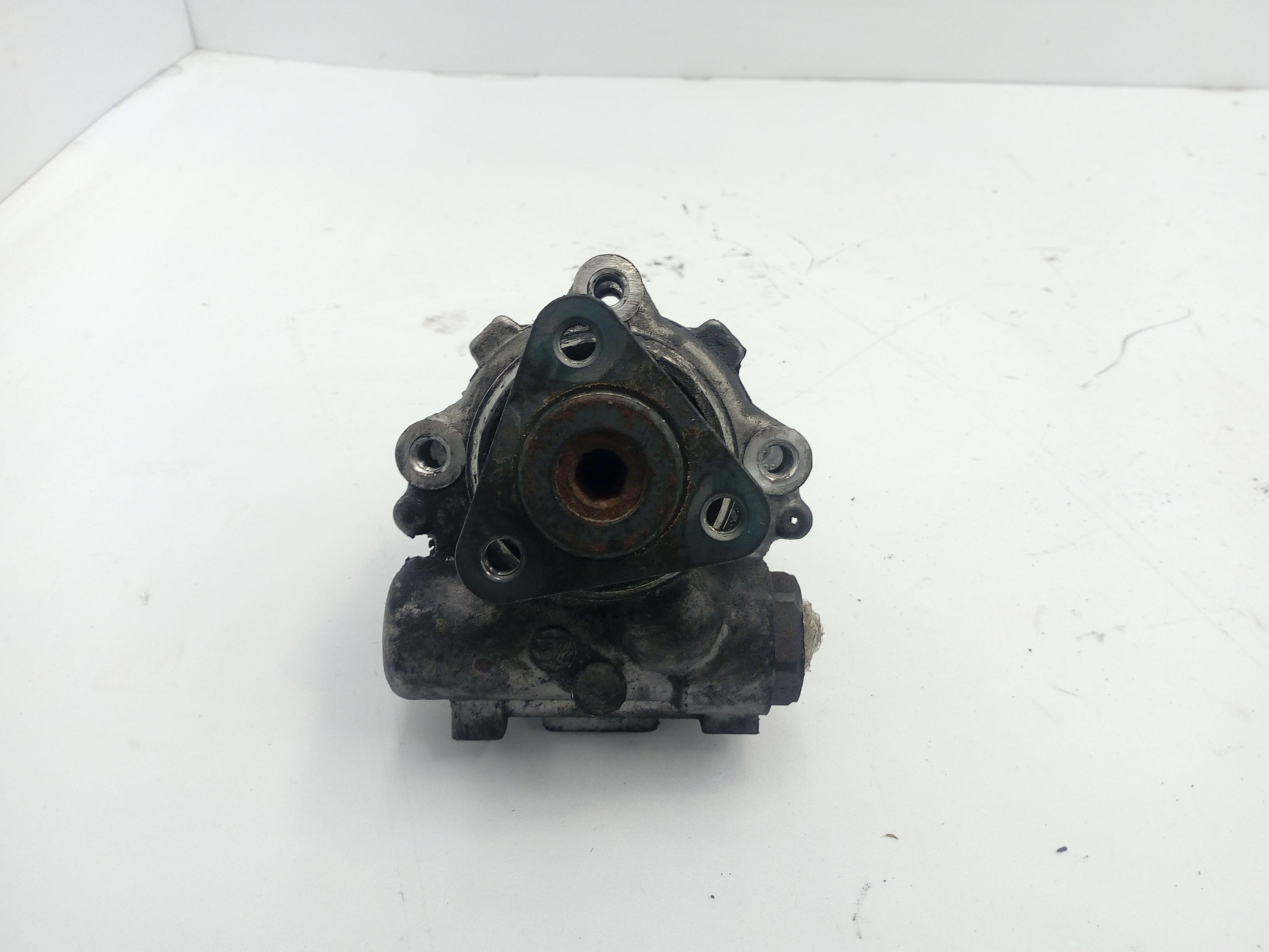 SEAT Exeo 1 generation (2009-2012) Power Steering Pump 8E0145155N 25755695