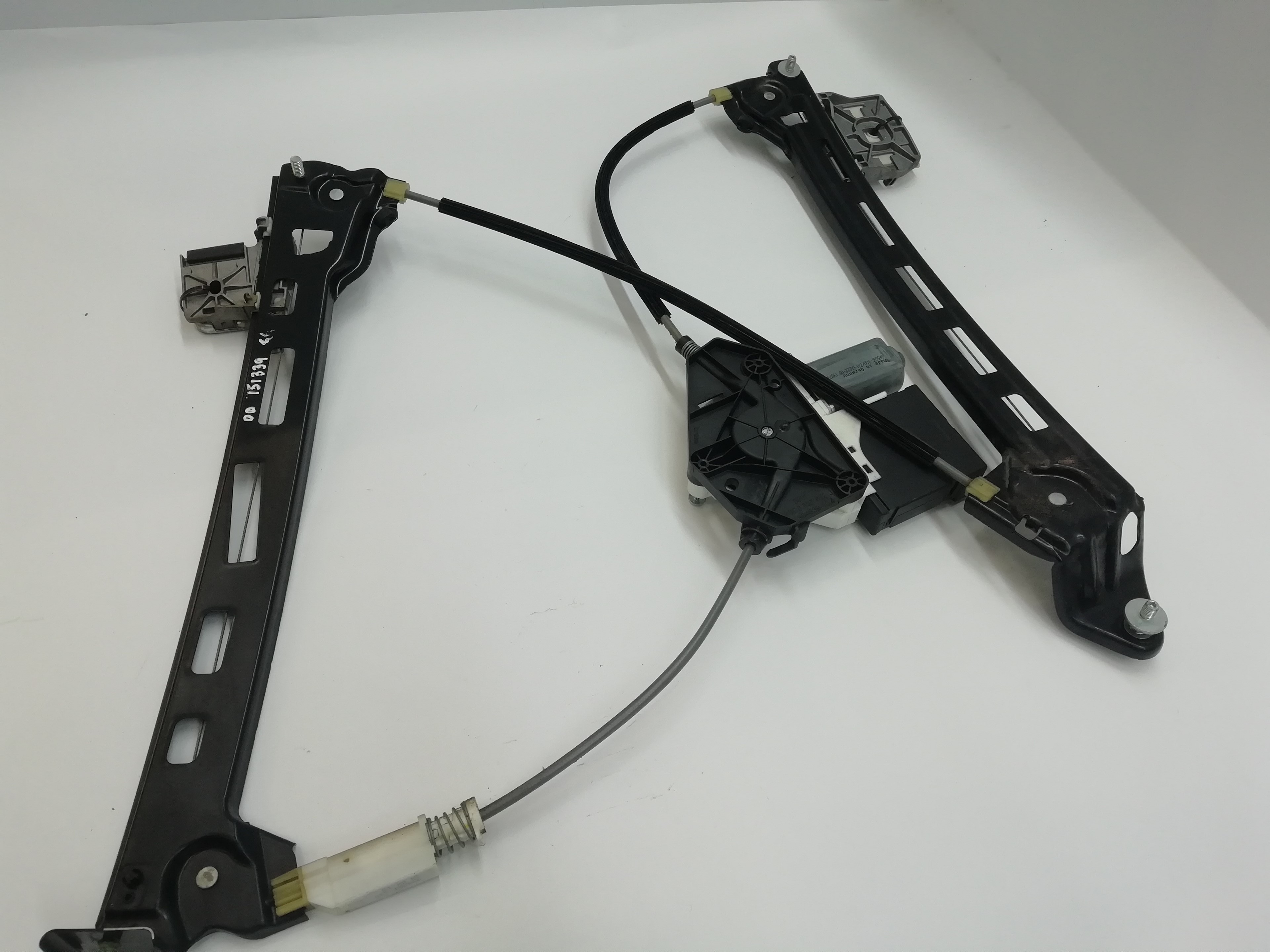 VOLKSWAGEN Passat CC 1 generation (2008-2017) Front Right Door Window Regulator 3C8837462M 18593118