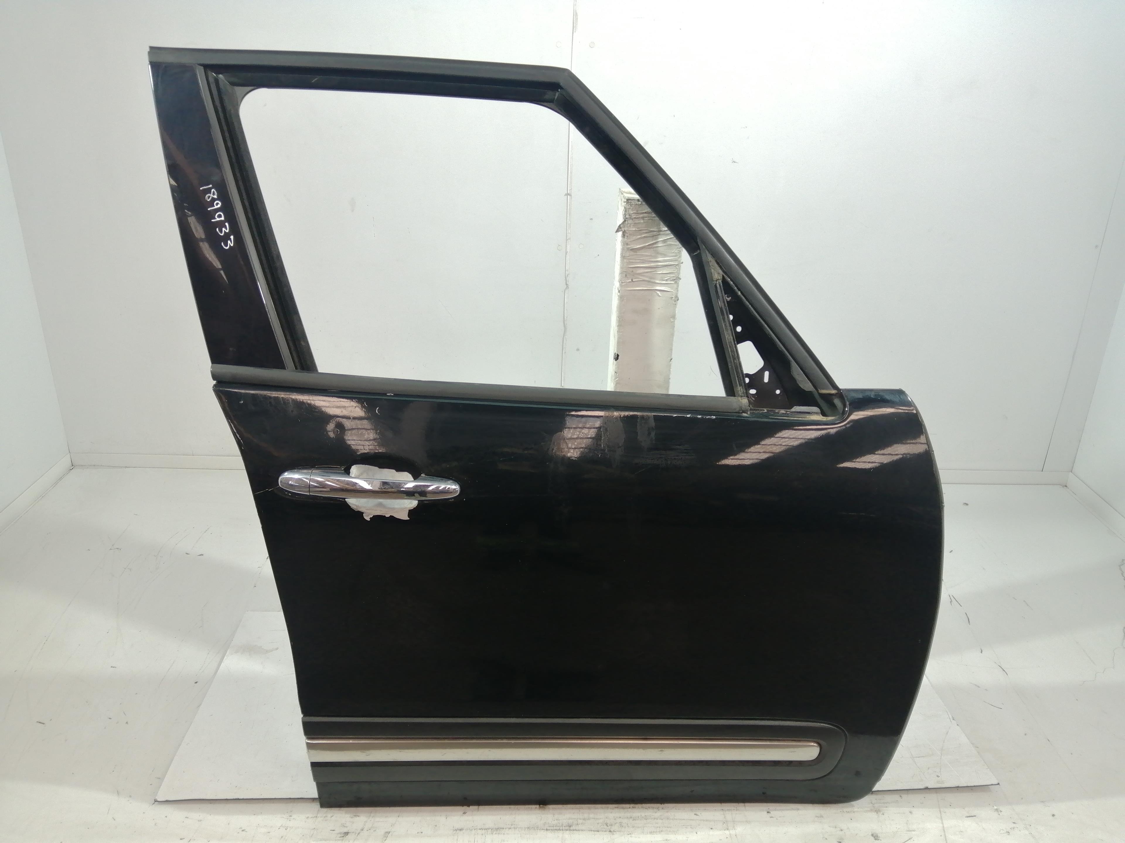 FIAT 500L 1 generation (2012-2024) Передняя правая дверь 1689787780 25705474