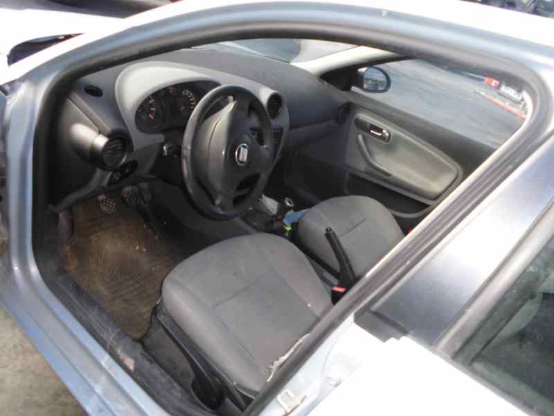 SEAT Cordoba 2 generation (1999-2009) Rear left door window lifter 6L4839755C, 6Q0959811A, 6L4839065D 18361394