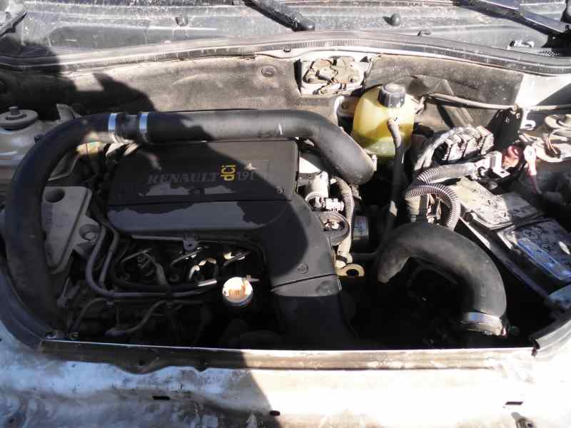 RENAULT Kangoo 1 generation (1998-2009) Главина на предно дясно колело 8200150223 18360583