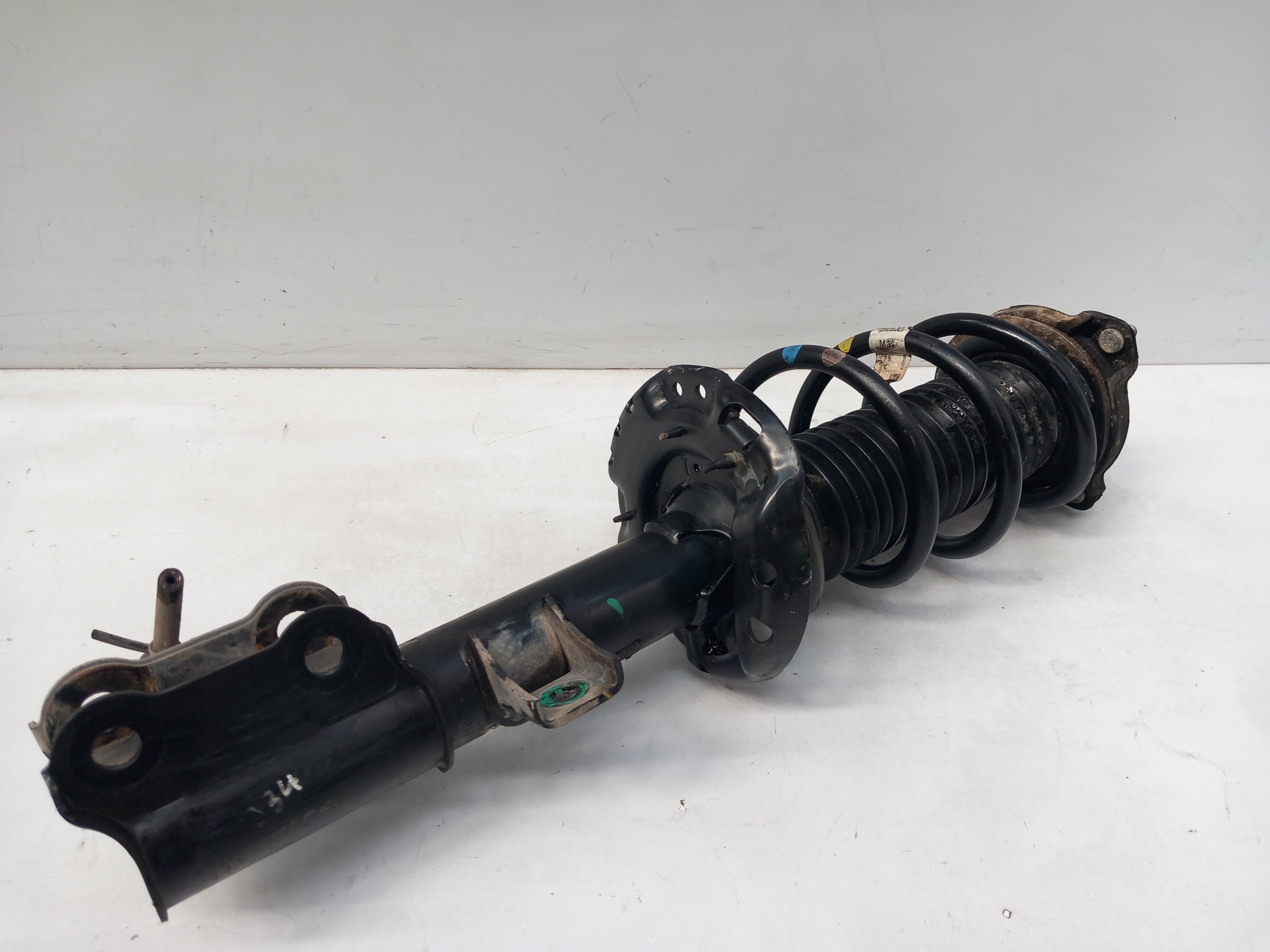 KIA Sportage 3 generation (2010-2015) Front Right Shock Absorber 54660F1520 25190470