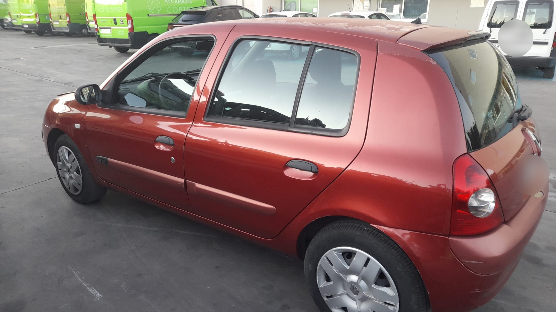 RENAULT Clio 3 generation (2005-2012) Citas virsbūves detaļas 8200060917 25212131