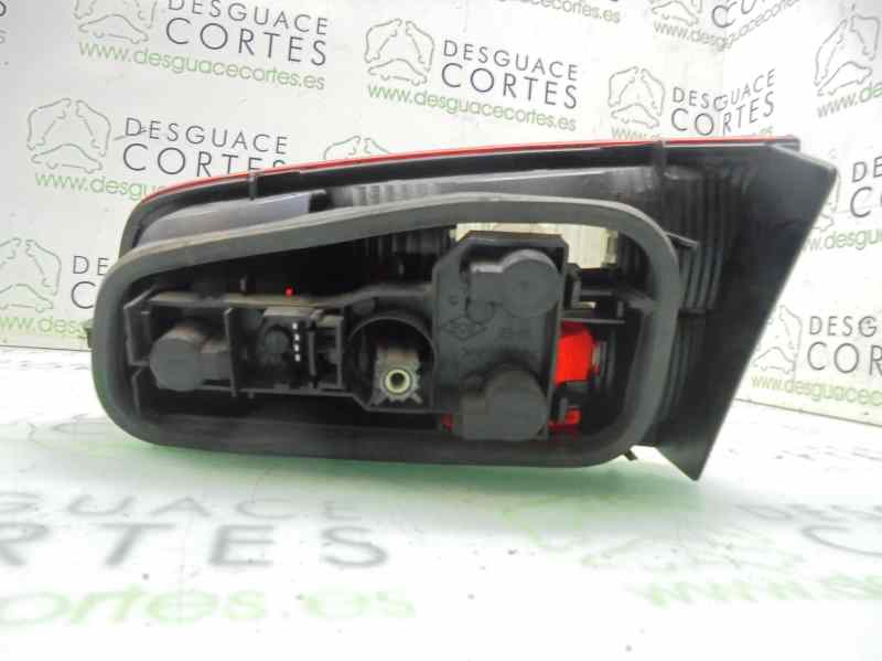 RENAULT Laguna 2 generation (2001-2007) Bal hátsó lámpa 8200002475 25089509