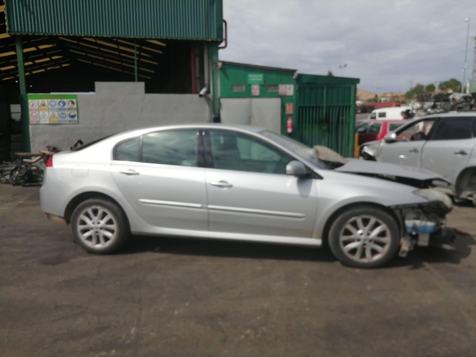 RENAULT Laguna 3 generation (2007-2015) Генератор 8200654785 18514307