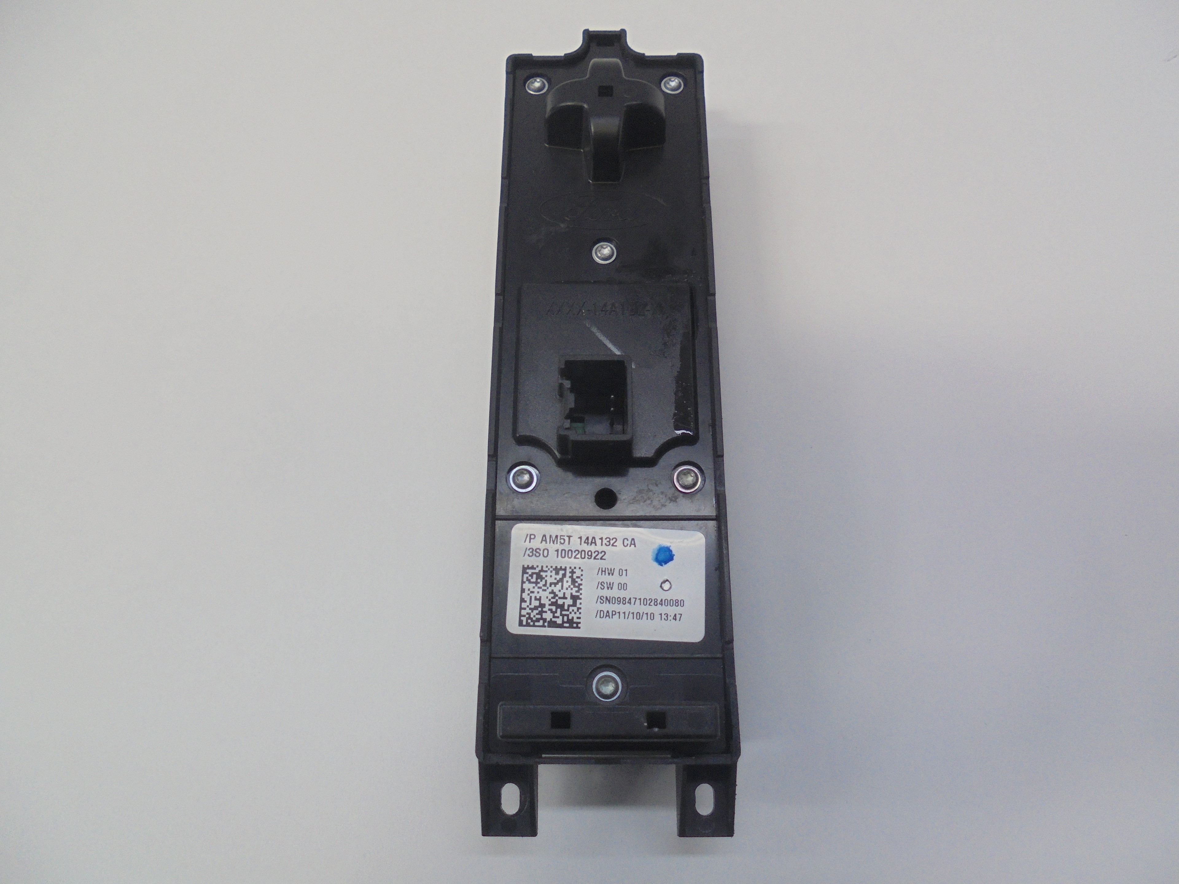 FORD C-Max 2 generation (2010-2019) Front Left Door Window Switch 2033142 18493242