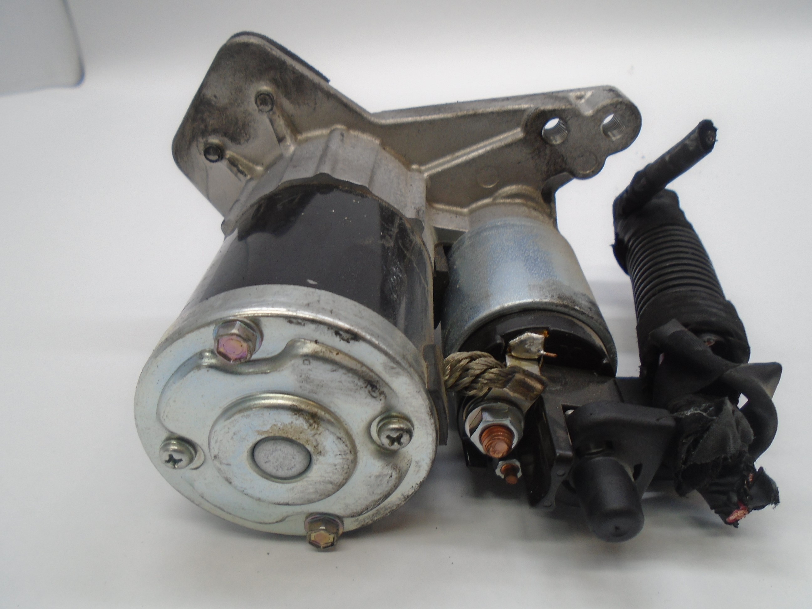 DACIA Sandero 2 generation (2013-2020) Starter Motor 233000557R 25157265