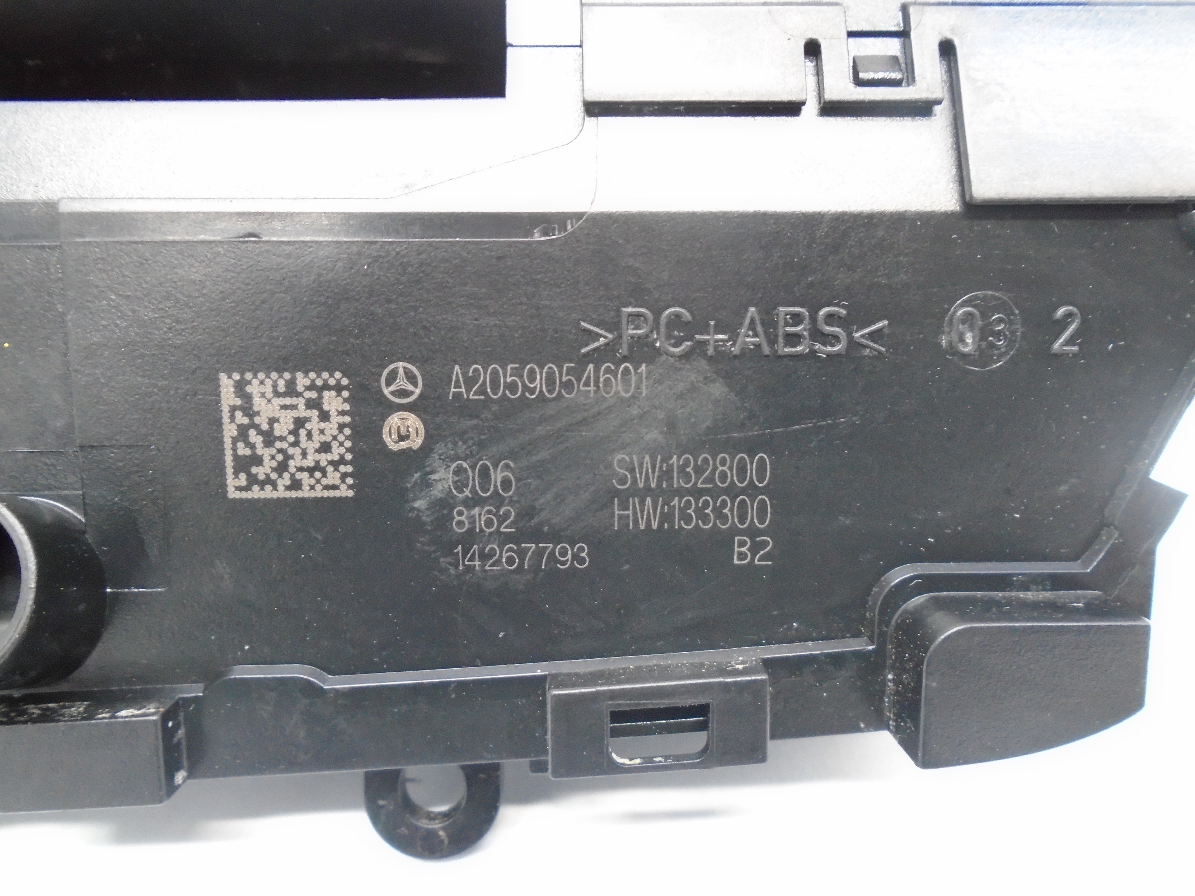MERCEDES-BENZ C-Class W205/S205/C205 (2014-2023) Switches A2059054601 18496474