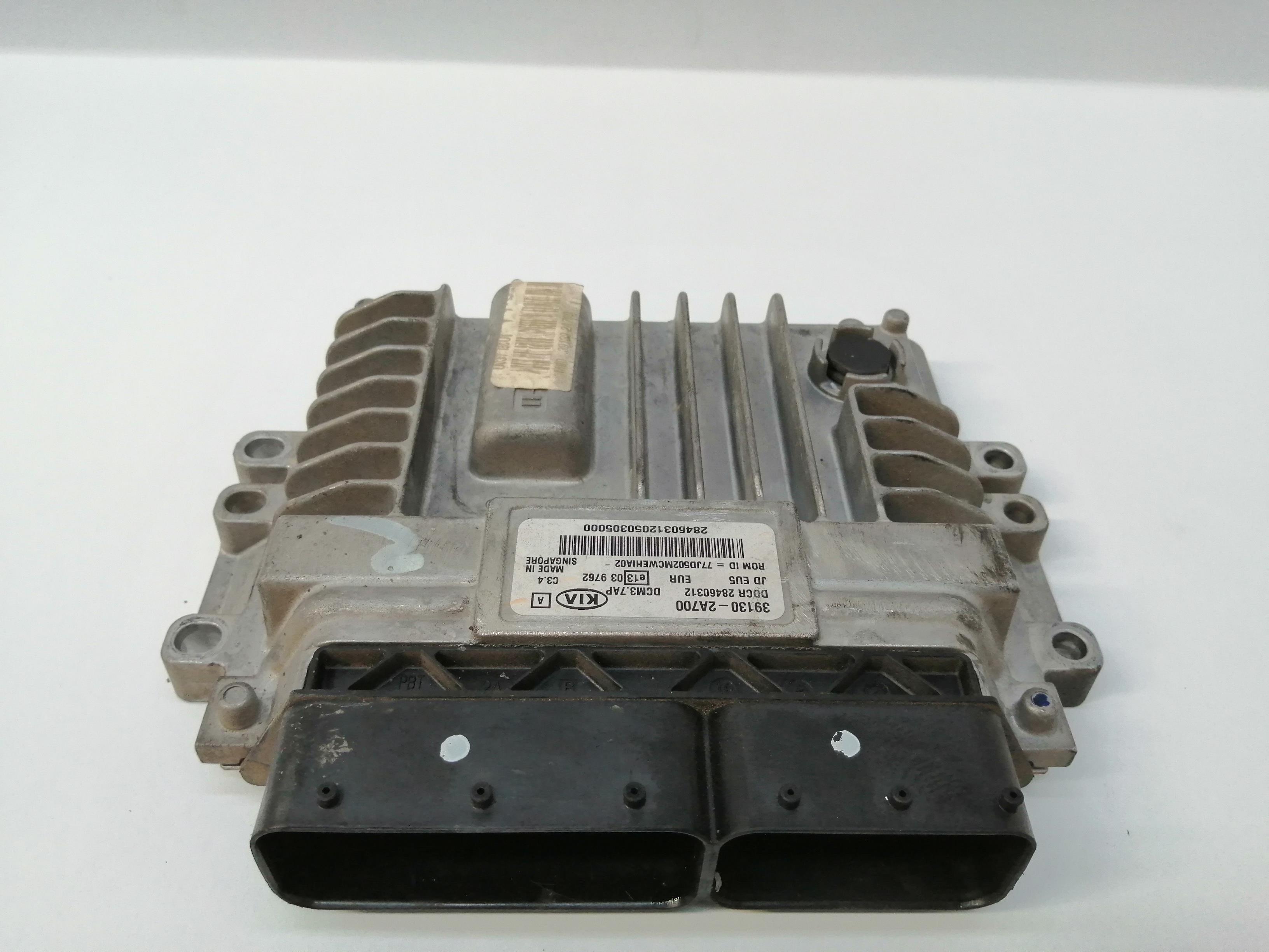 KIA Cee'd 2 generation (2012-2018) Engine Control Unit ECU 391302A700 24019643