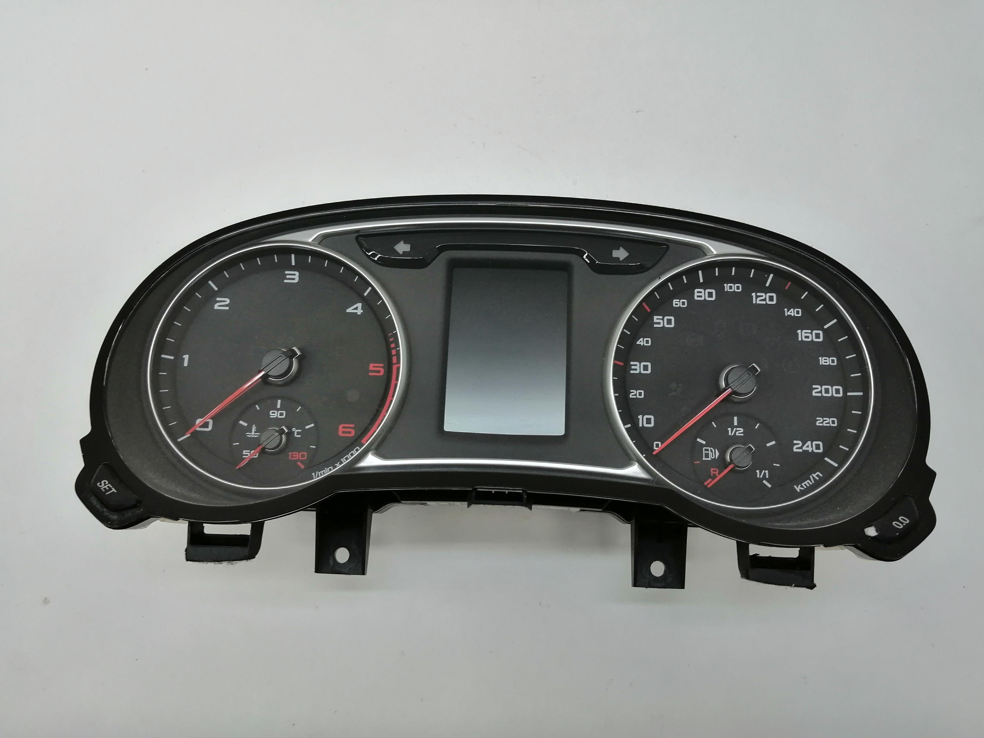 AUDI A1 8X (2010-2020) Speedometer 8X0920930A 25210275