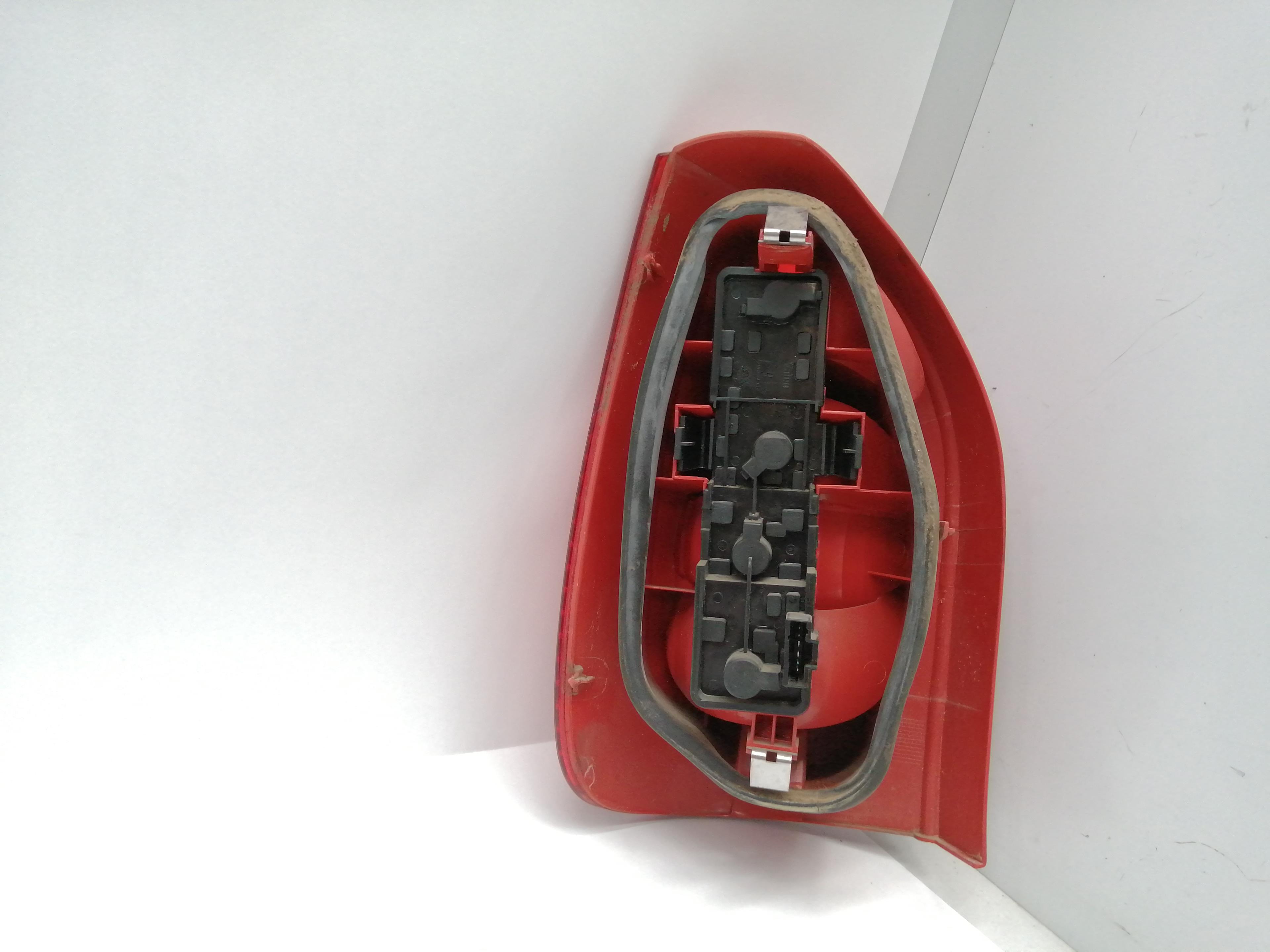 CITROËN Xsara Picasso 1 generation (1999-2010) Rear Right Taillight Lamp 6351T2 25198635