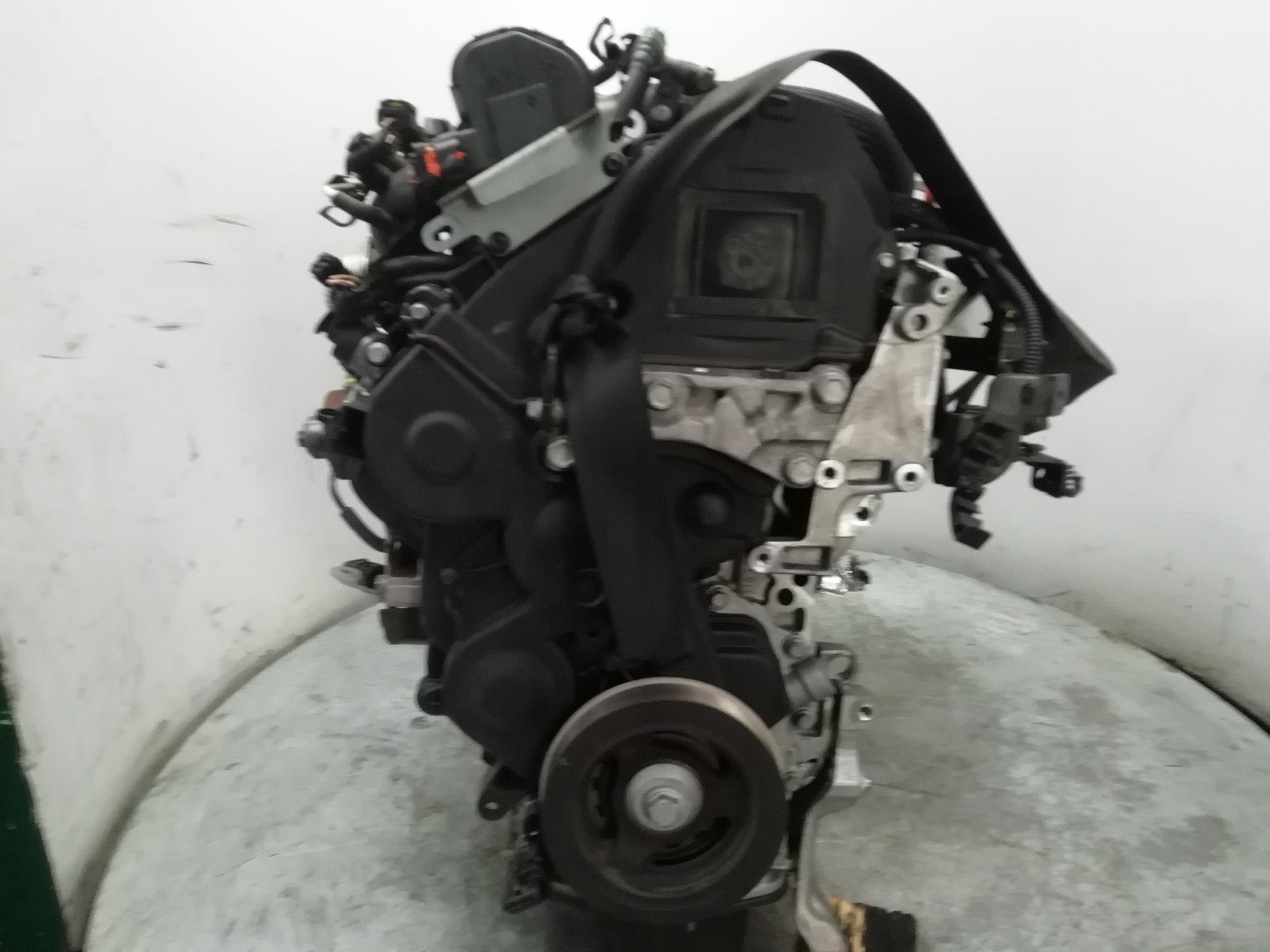 PEUGEOT 208 Peugeot 208 (2012-2015) Motor 8H01 22401785