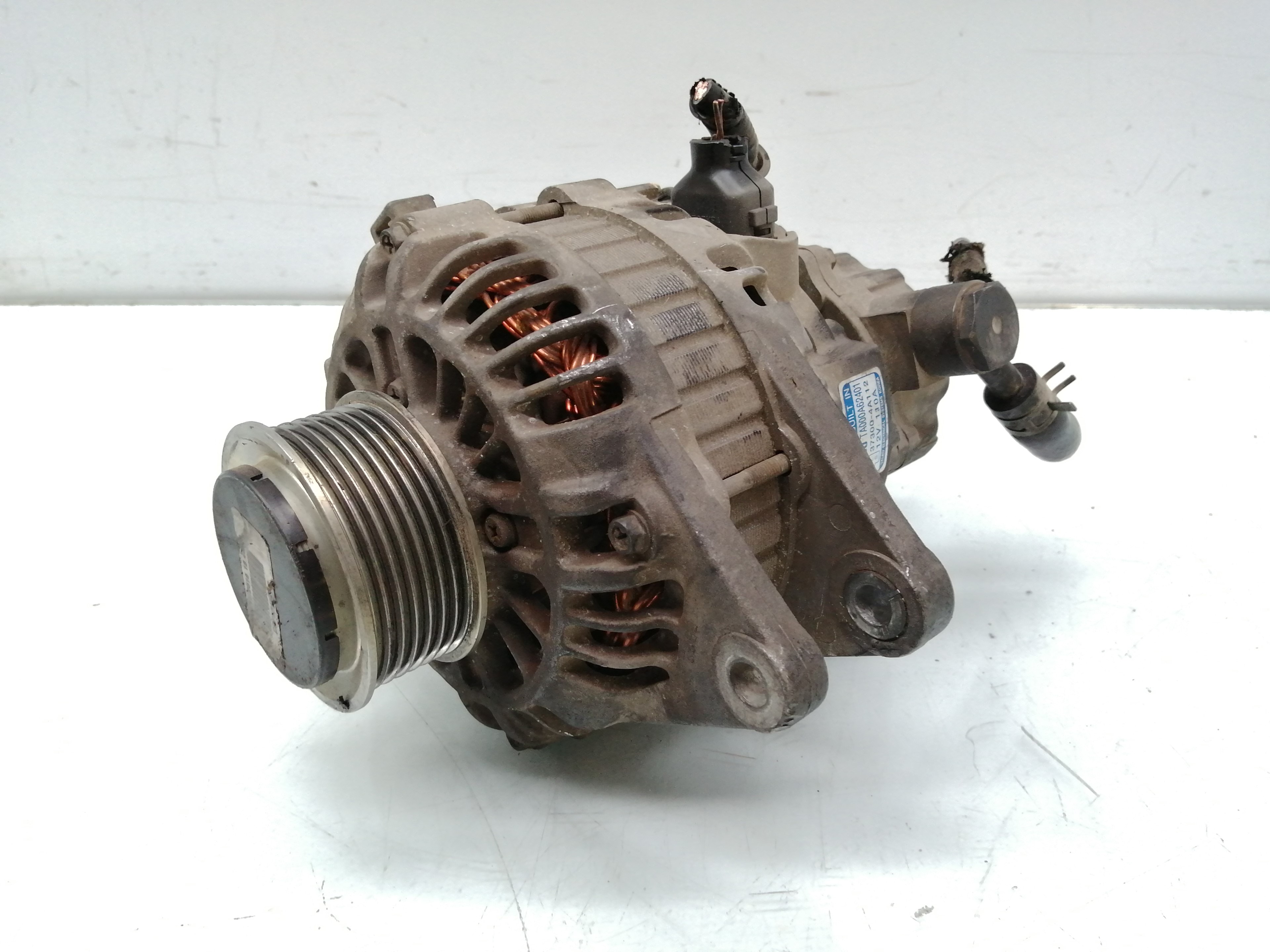 KIA Sorento 1 generation (2002-2011) Alternator 373004A112 18612162