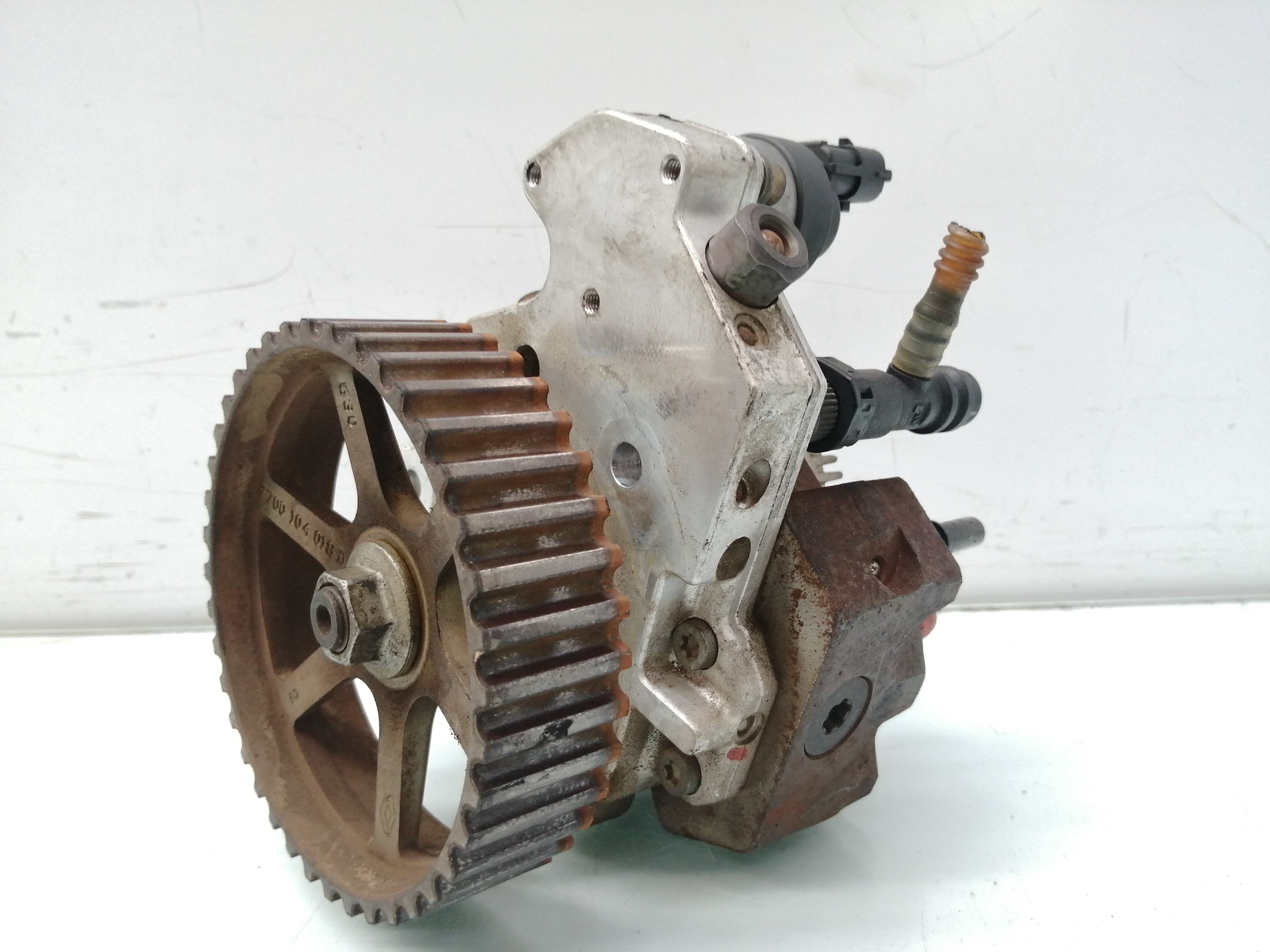 RENAULT Laguna 2 generation (2001-2007) High Pressure Fuel Pump 0445010031, 8200055072 21646695