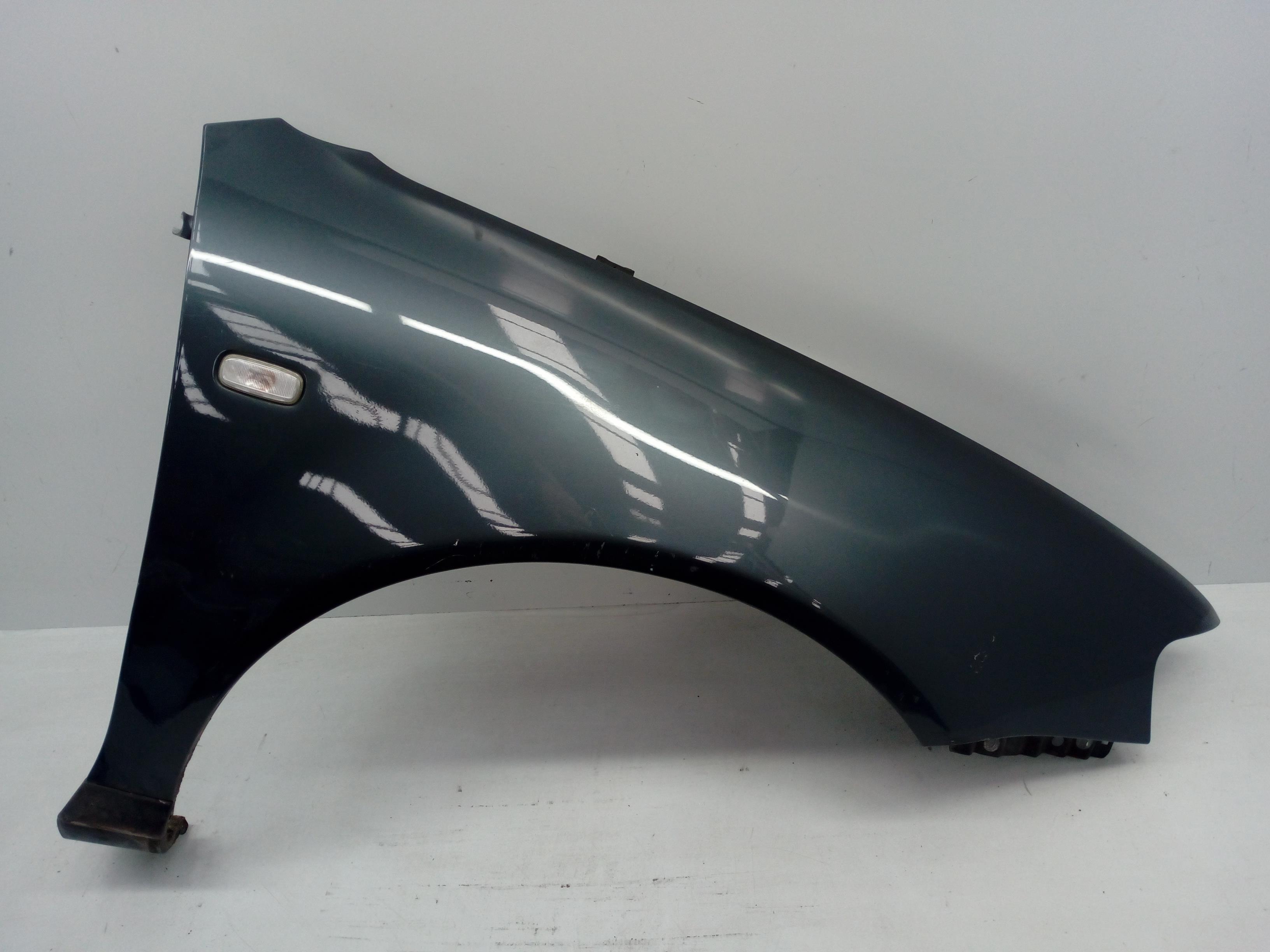 AUDI A3 8L (1996-2003) Front Right Fender 8L0821106B 24462657