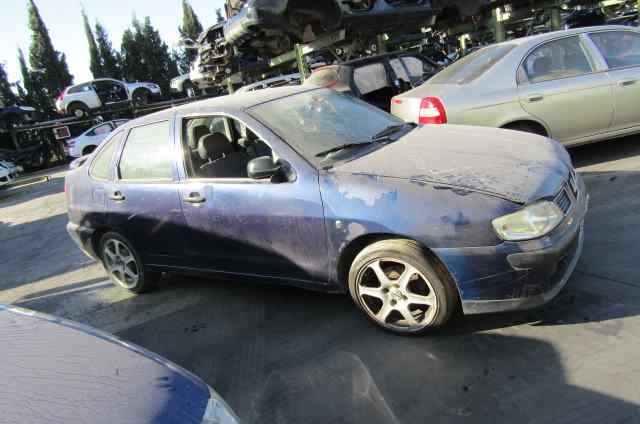 SEAT Ibiza 2 generation (1993-2002) Зеркало передней правой двери 6K1857508G 18427155