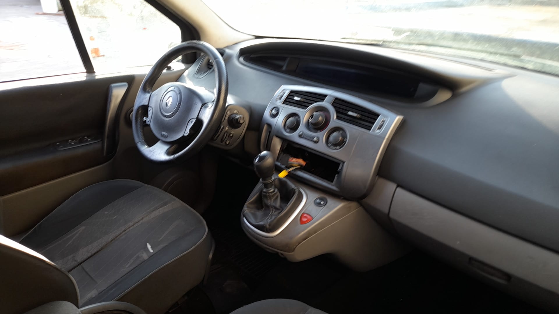 RENAULT Scenic 2 generation (2003-2010) Моторчик заднего стеклоочистителя 8200153458 18605094