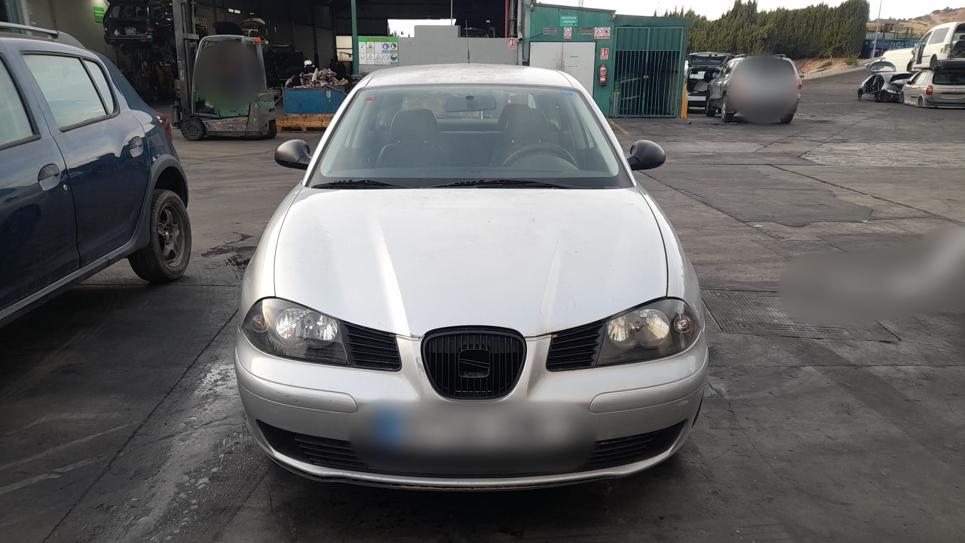 SEAT Ibiza 3 generation (2002-2008) Lève-vitre de porte avant droite 6Q2959801A 25181243