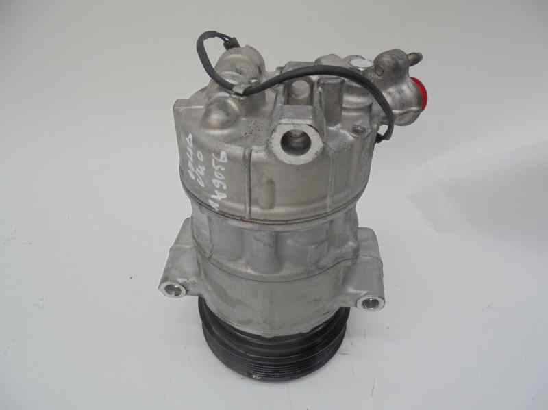 VOLVO V40 2 generation (2012-2020) Pompe de climatisation 36010255 18477900