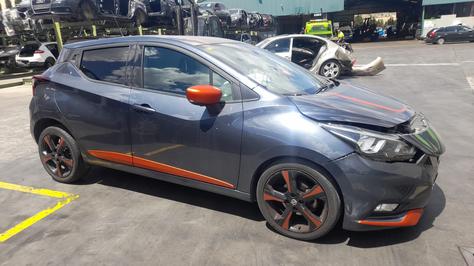 NISSAN Micra K14 (2017-2023) Priekinis dešinys sparnas 631005FA0J 25199463