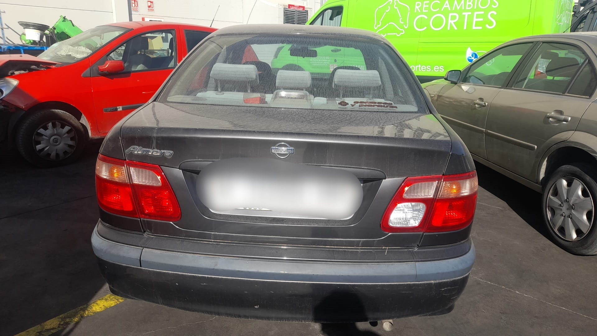 NISSAN Almera N16 (2000-2006) Права задня фара 265505M52A 25198716