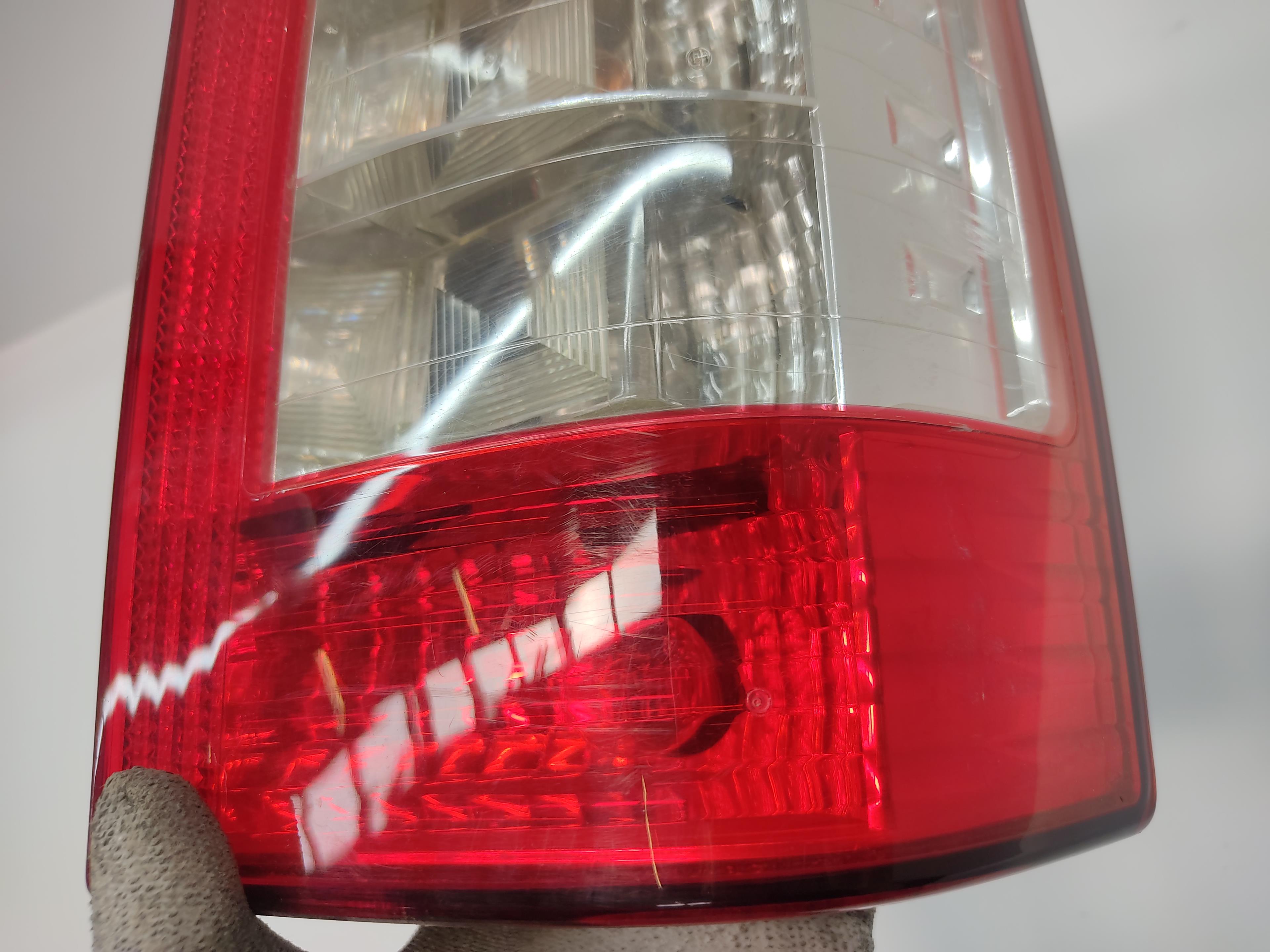 RENAULT Clio 1 generation (1990-1998) Rear Right Taillight Lamp 25706052