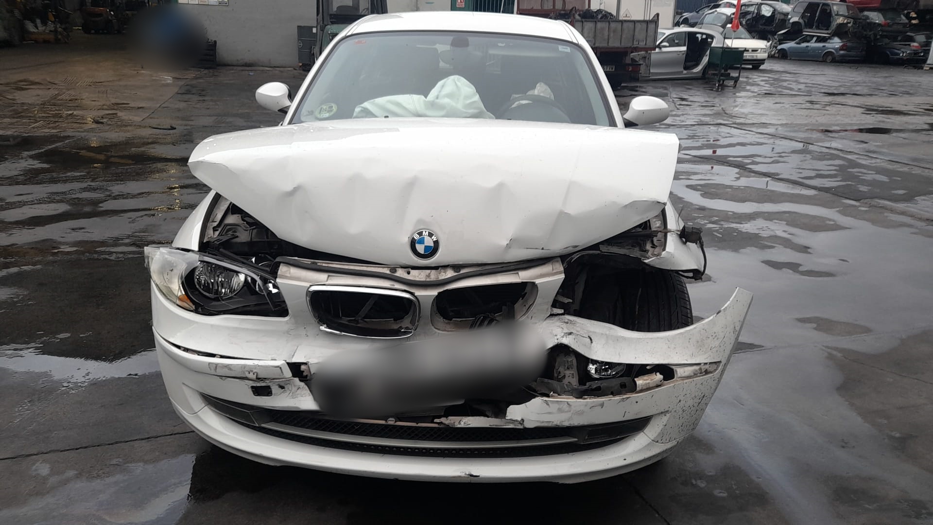 BMW 1 Series E81/E82/E87/E88 (2004-2013) Крыло переднее правое 41357133228 22552992