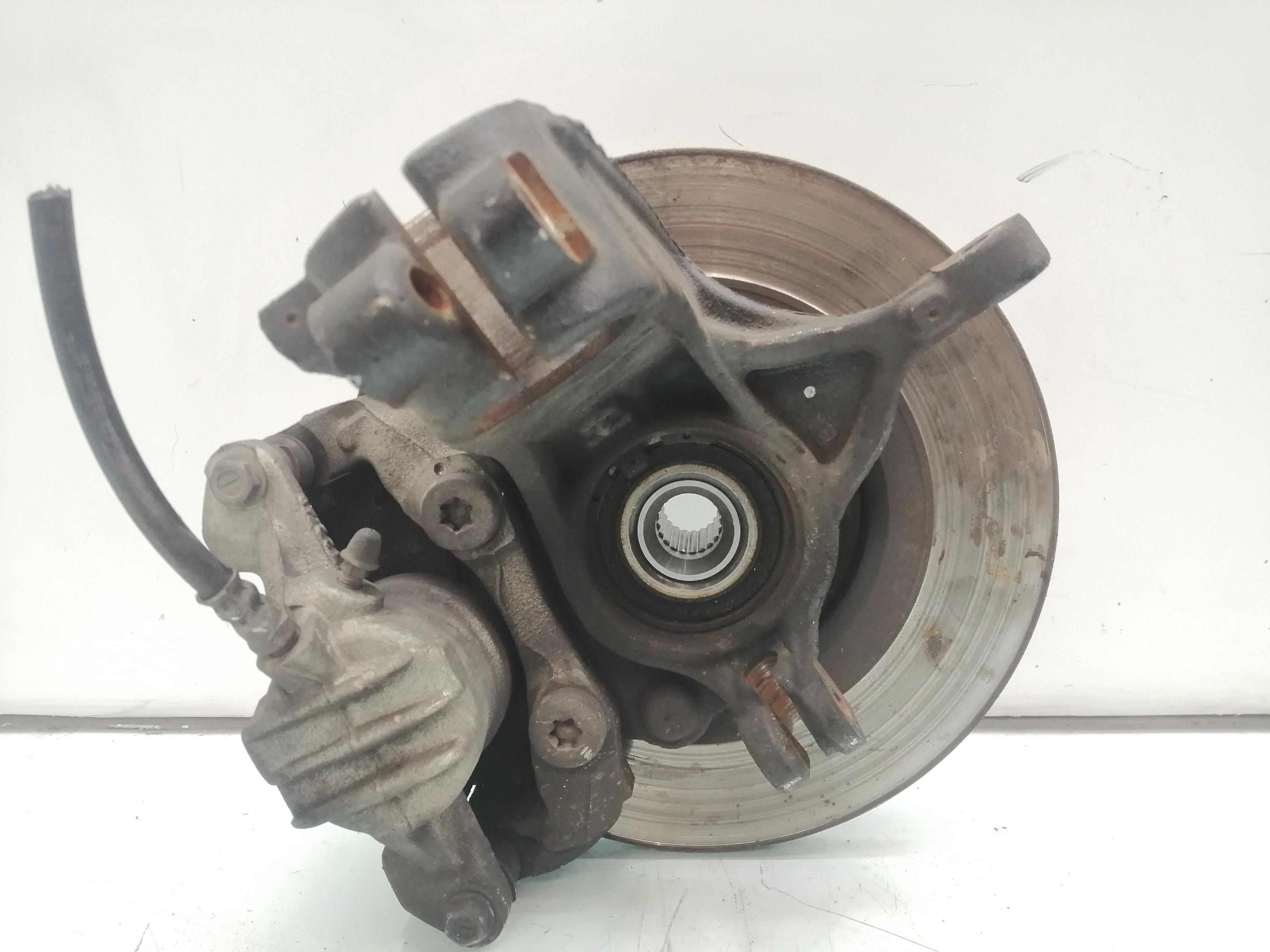 CITROËN C3 1 generation (2002-2010) Front Right Wheel Hub 25180807