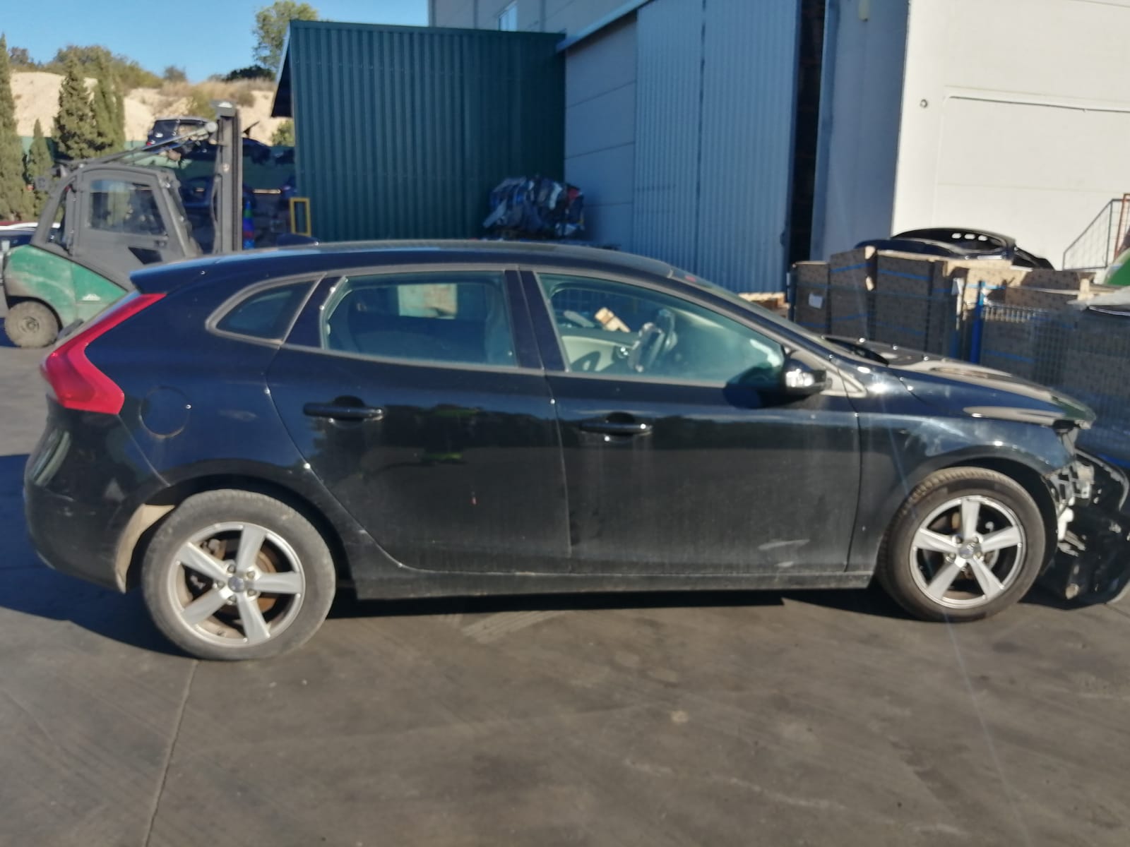 VOLVO V40 2 generation (2012-2020) Încuietoarea ușă stânga față 31440391 18637083