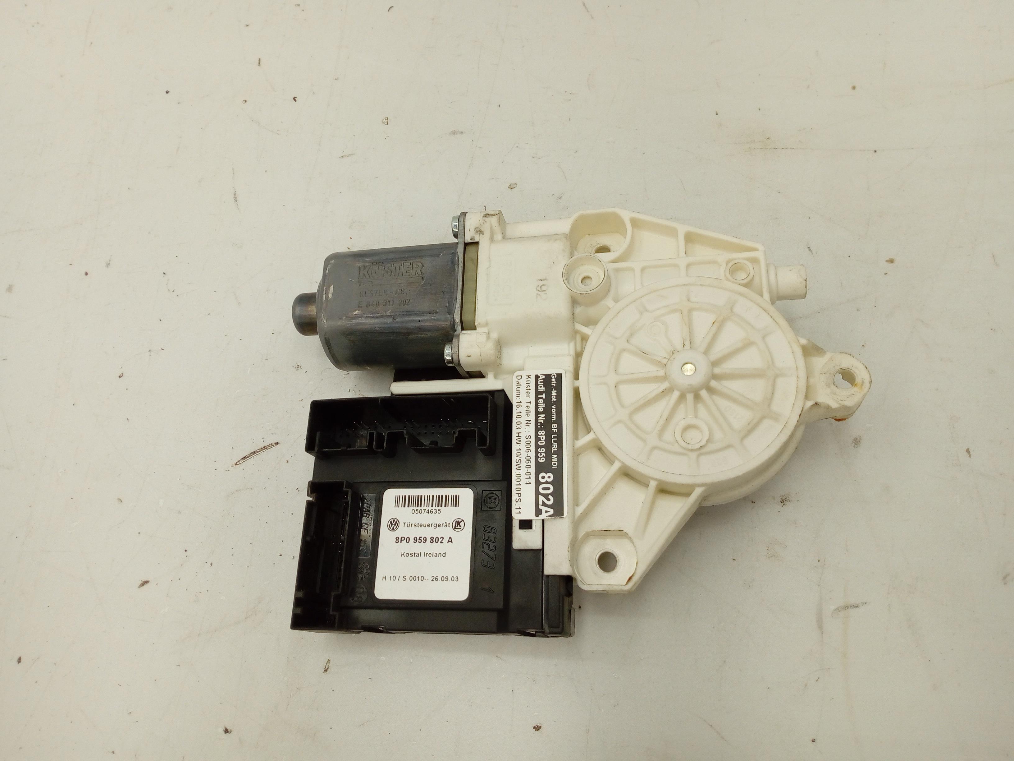 AUDI A3 8P (2003-2013) Front Right Door Window Regulator 8P3837462C 25705635